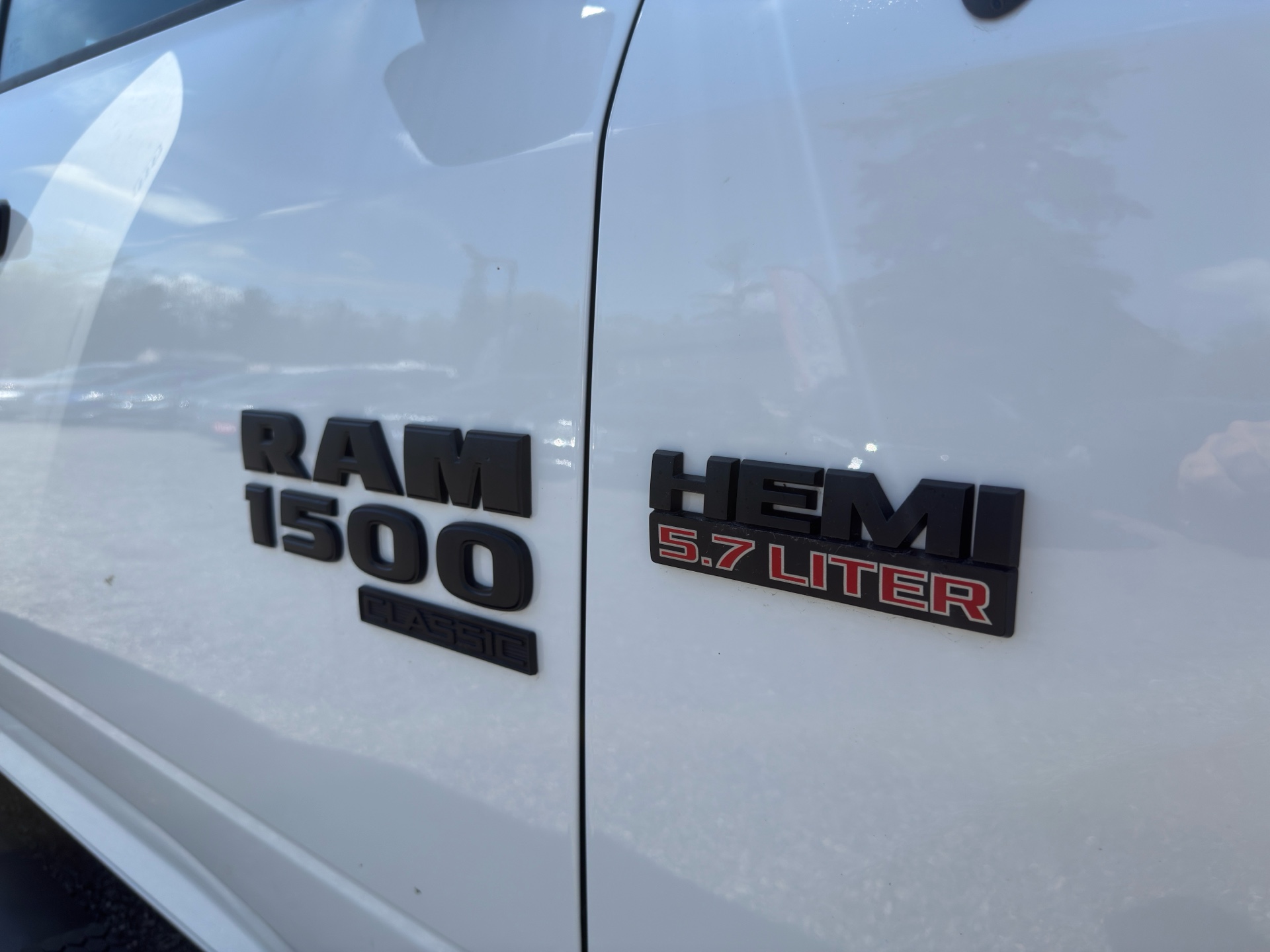 /caspianautosalesservices/2021-RAM-1500CLASSIC-39859999607478946.jpg