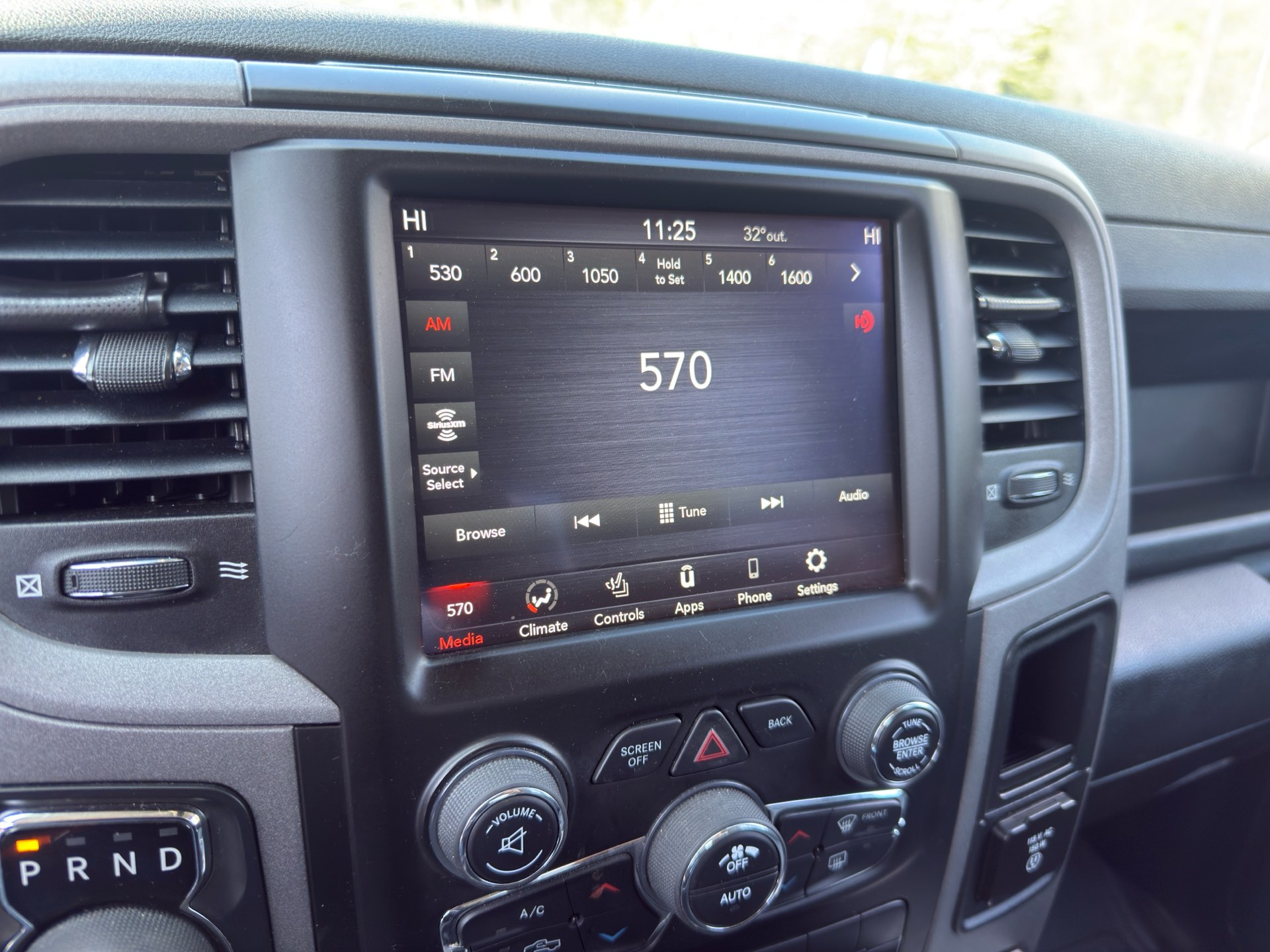 /caspianautosalesservices/2021-RAM-1500CLASSIC-7241359507981768.jpg