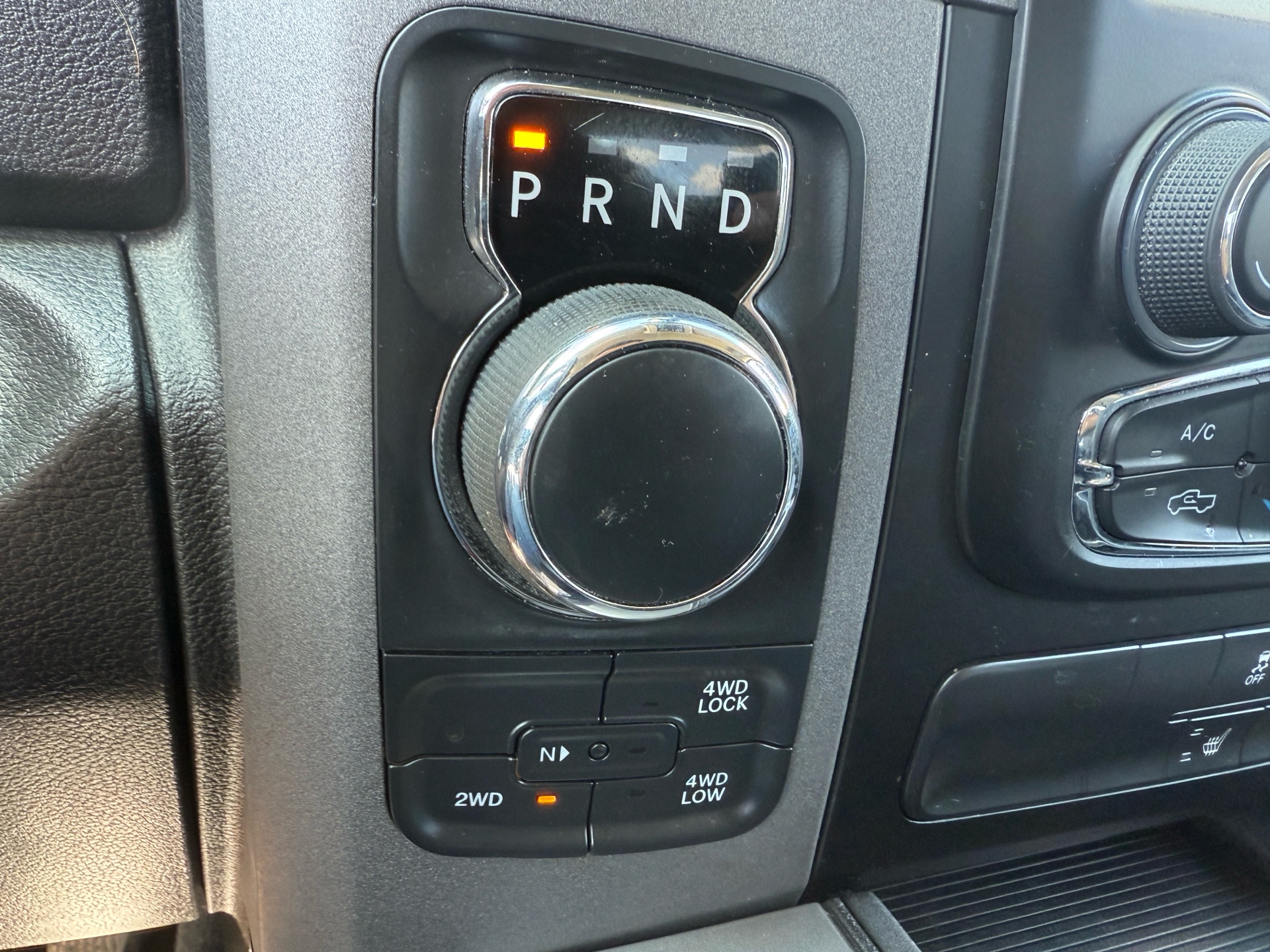 /caspianautosalesservices/2021-RAM-1500CLASSIC-9407208296887655.jpg