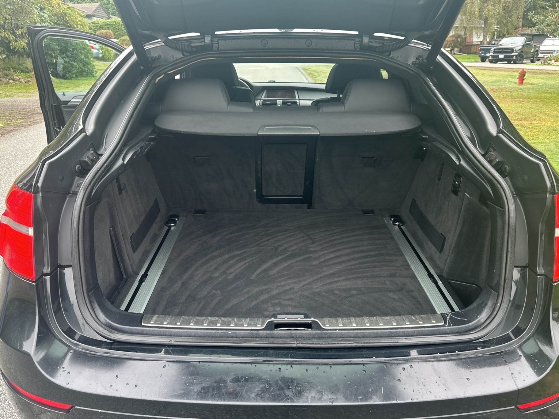 /choosesuperauto/2008-BMW-X6-12586360085267456.jpg