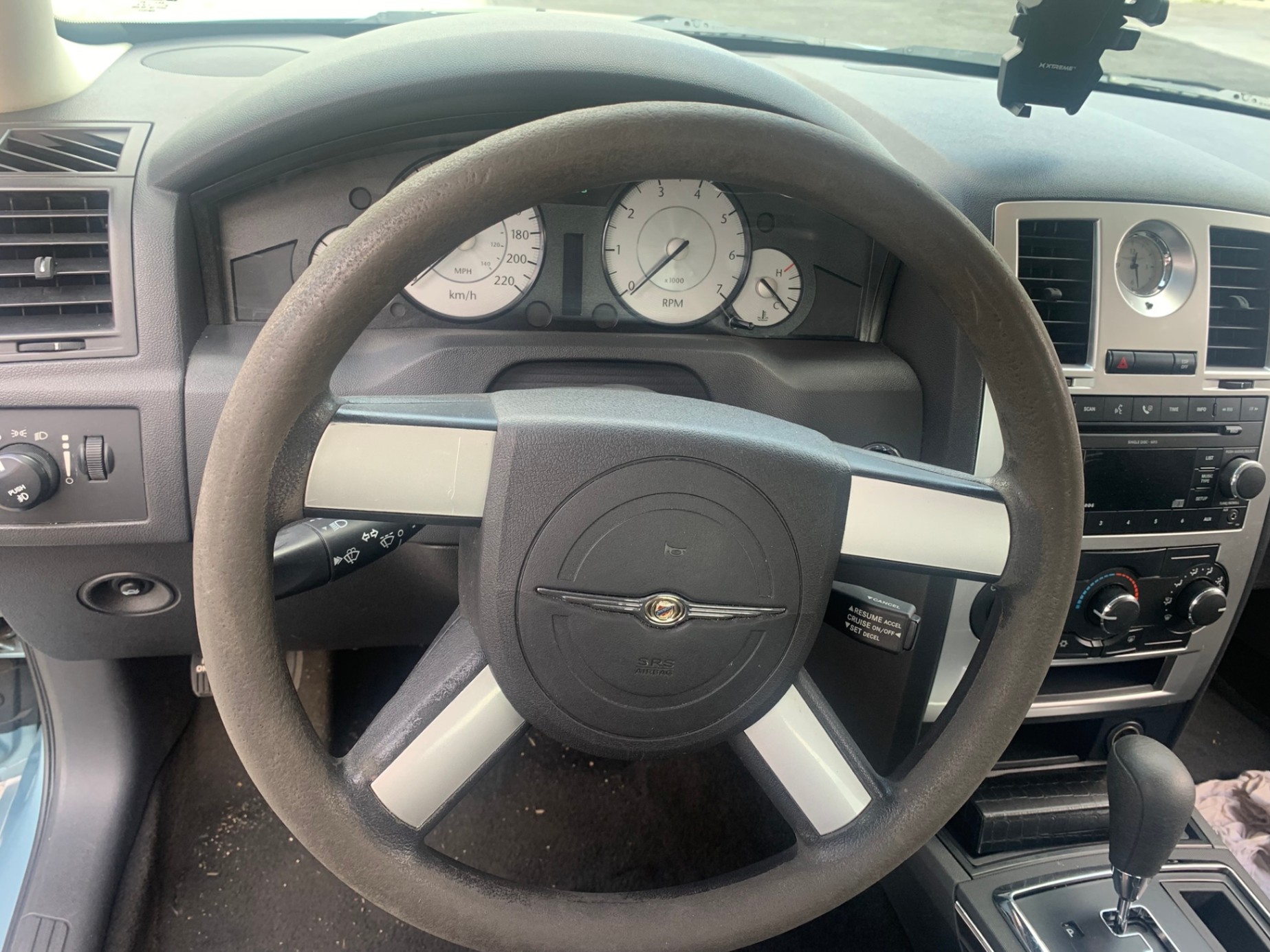 /choosesuperauto/2008-Chrysler-300-40642645203136385.jpg