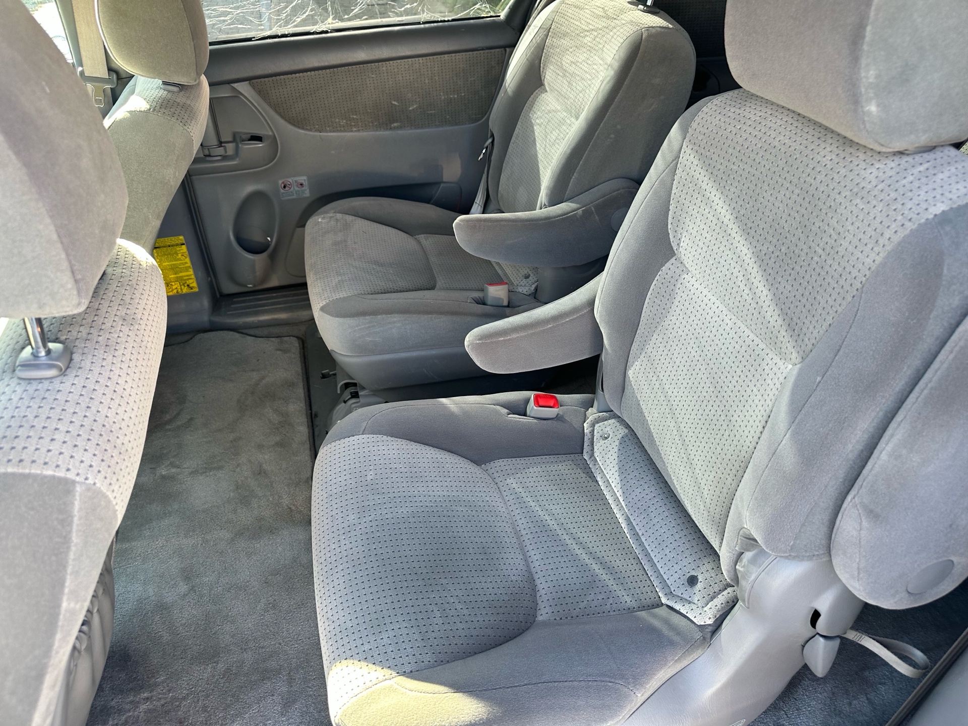 /choosesuperauto/2009-Toyota-Sienna-3352043466997896.jpg