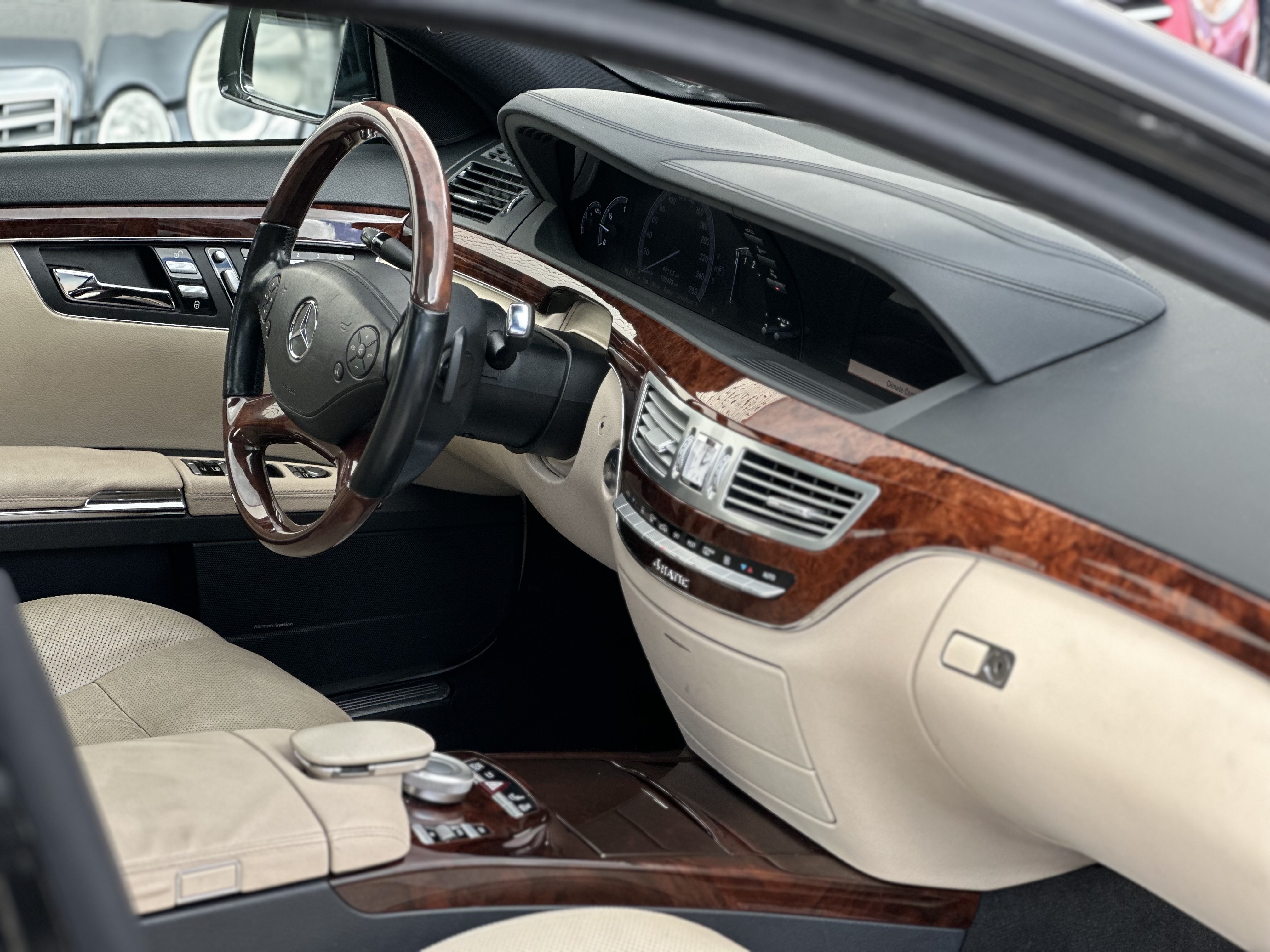 /choosesuperauto/2011-Mercedes-Benz-S-Class-8972561648286532.jpg