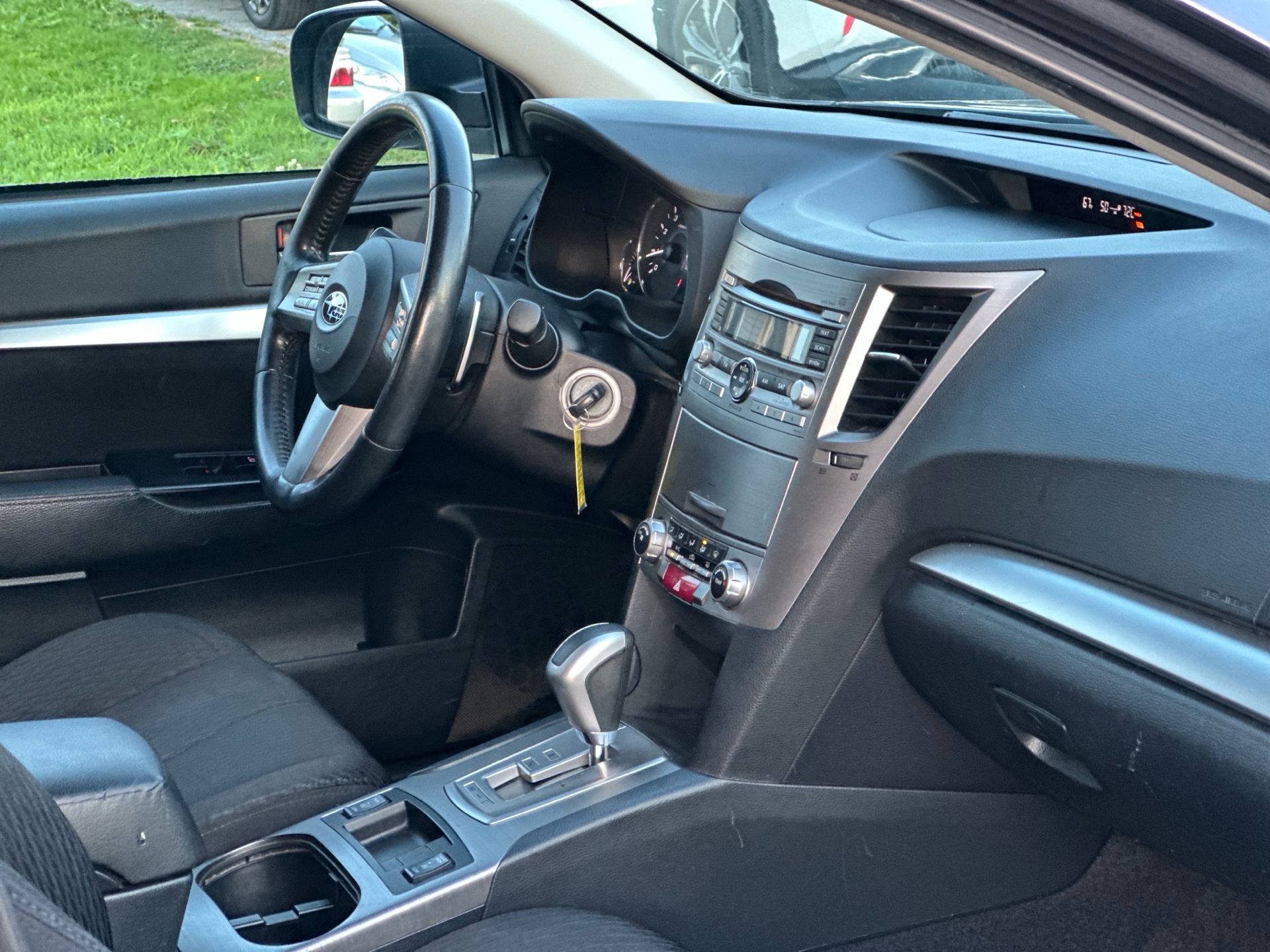 /choosesuperauto/2011-Subaru-Outback-6272219068598759.jpg