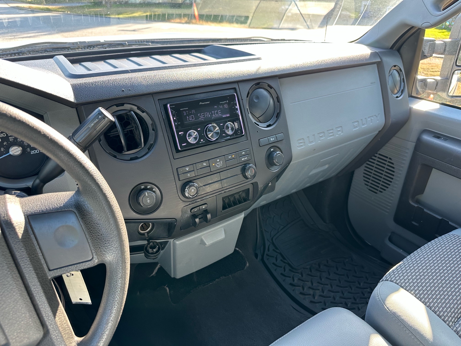 /choosesuperauto/2012-Ford-SuperDuty-003633430078515909.jpg