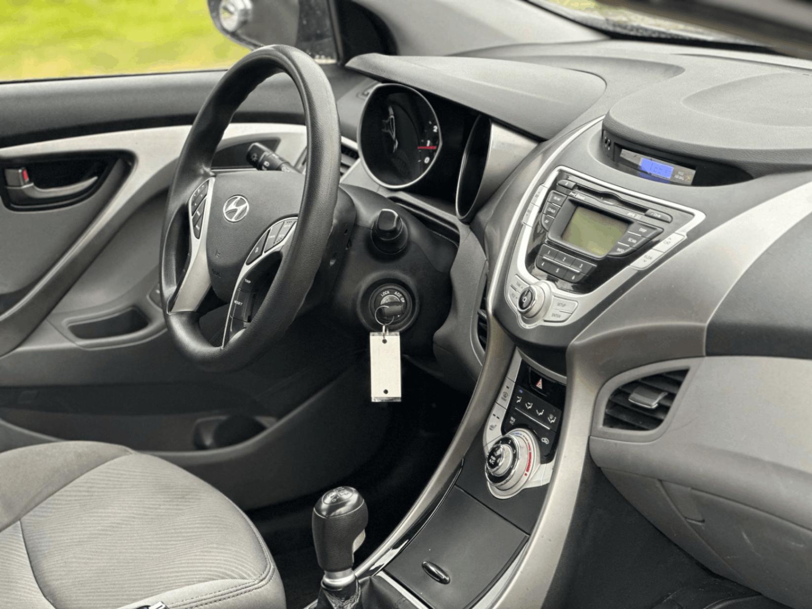 /choosesuperauto/2012-Hyundai-Elantra-7357262689292496.jpg