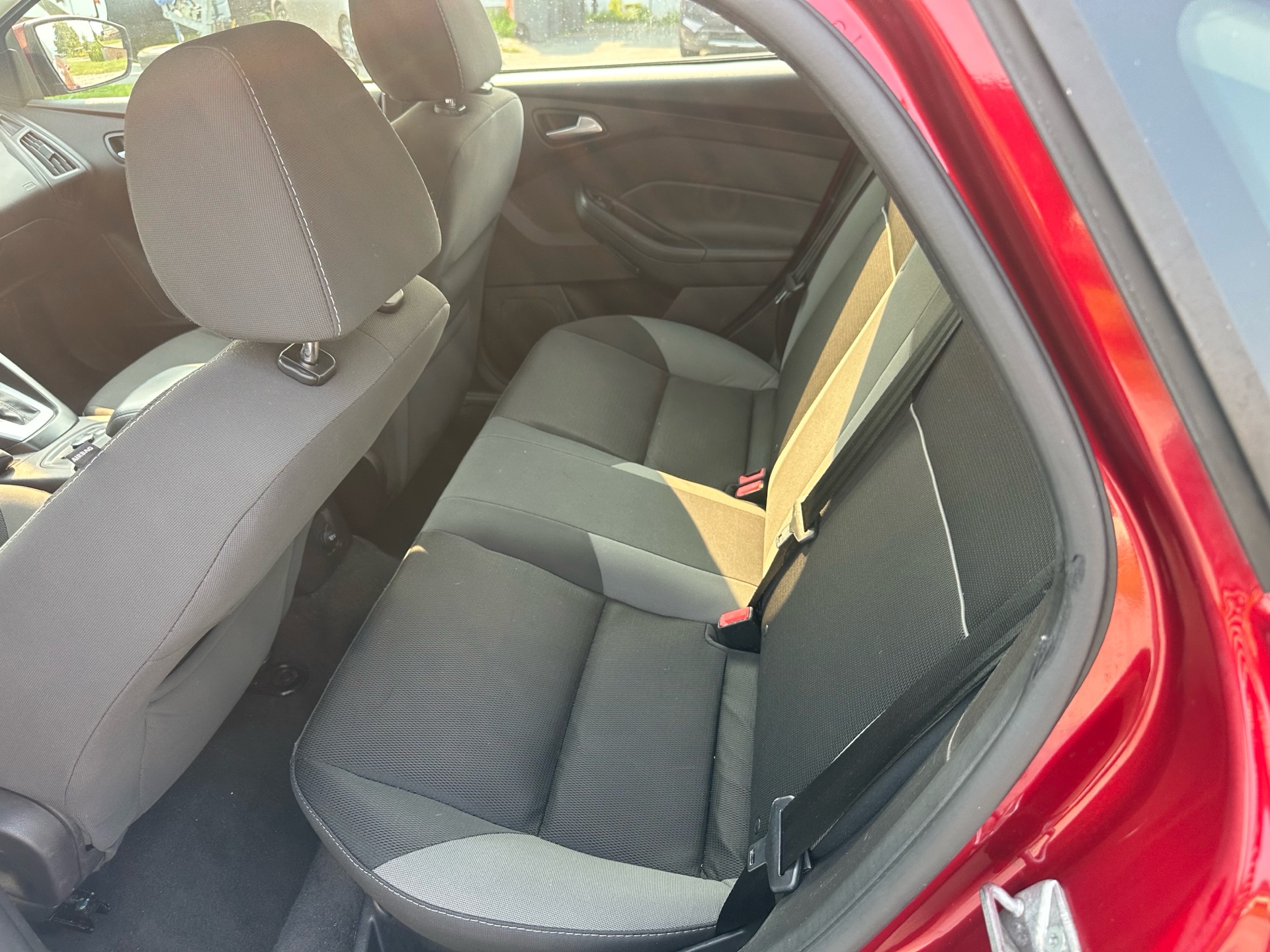 /choosesuperauto/2013-Ford-Focus-9671170491252272.jpg