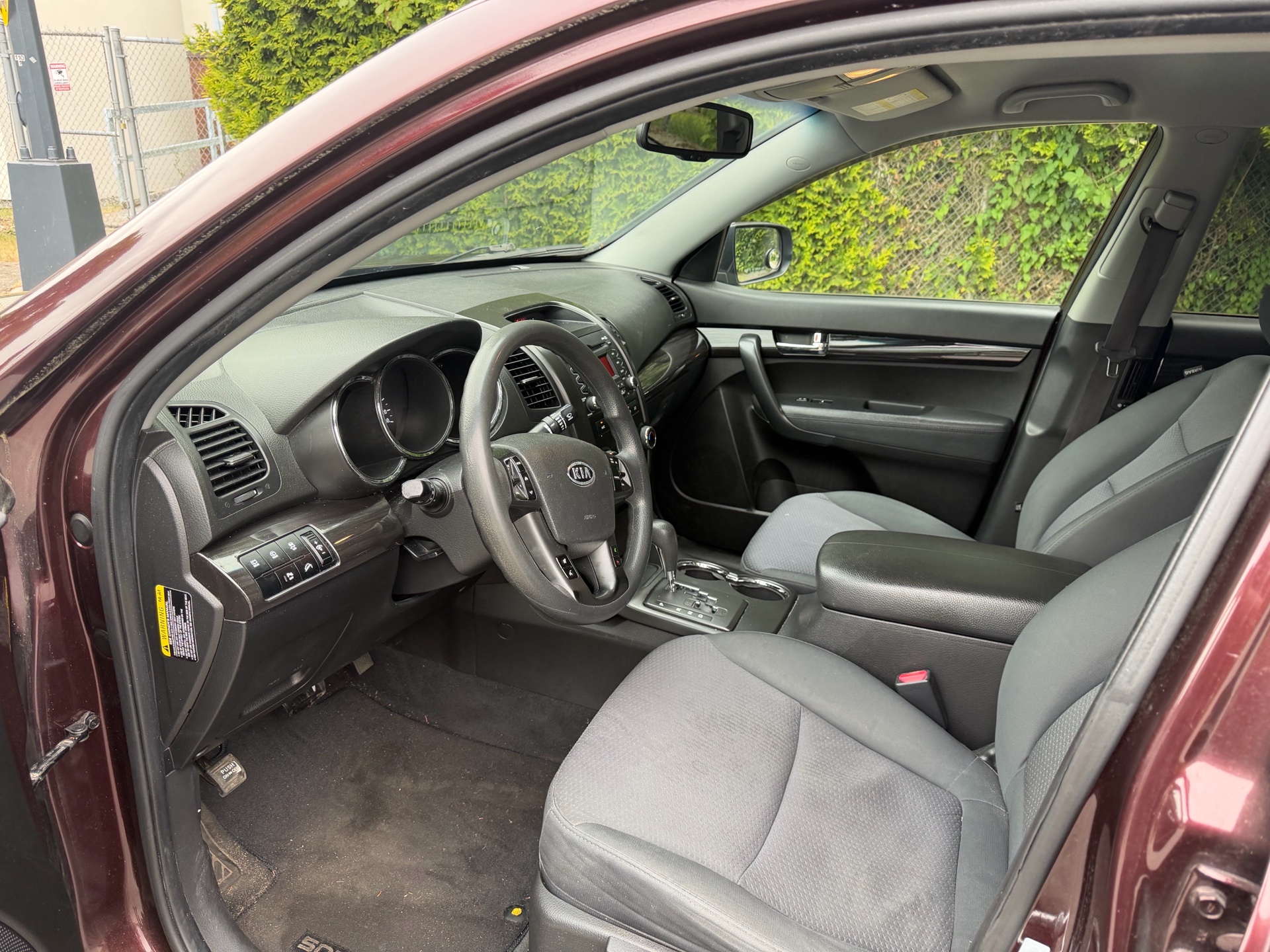 /choosesuperauto/2013-Kia-Sorento-006161007136868957.jpg