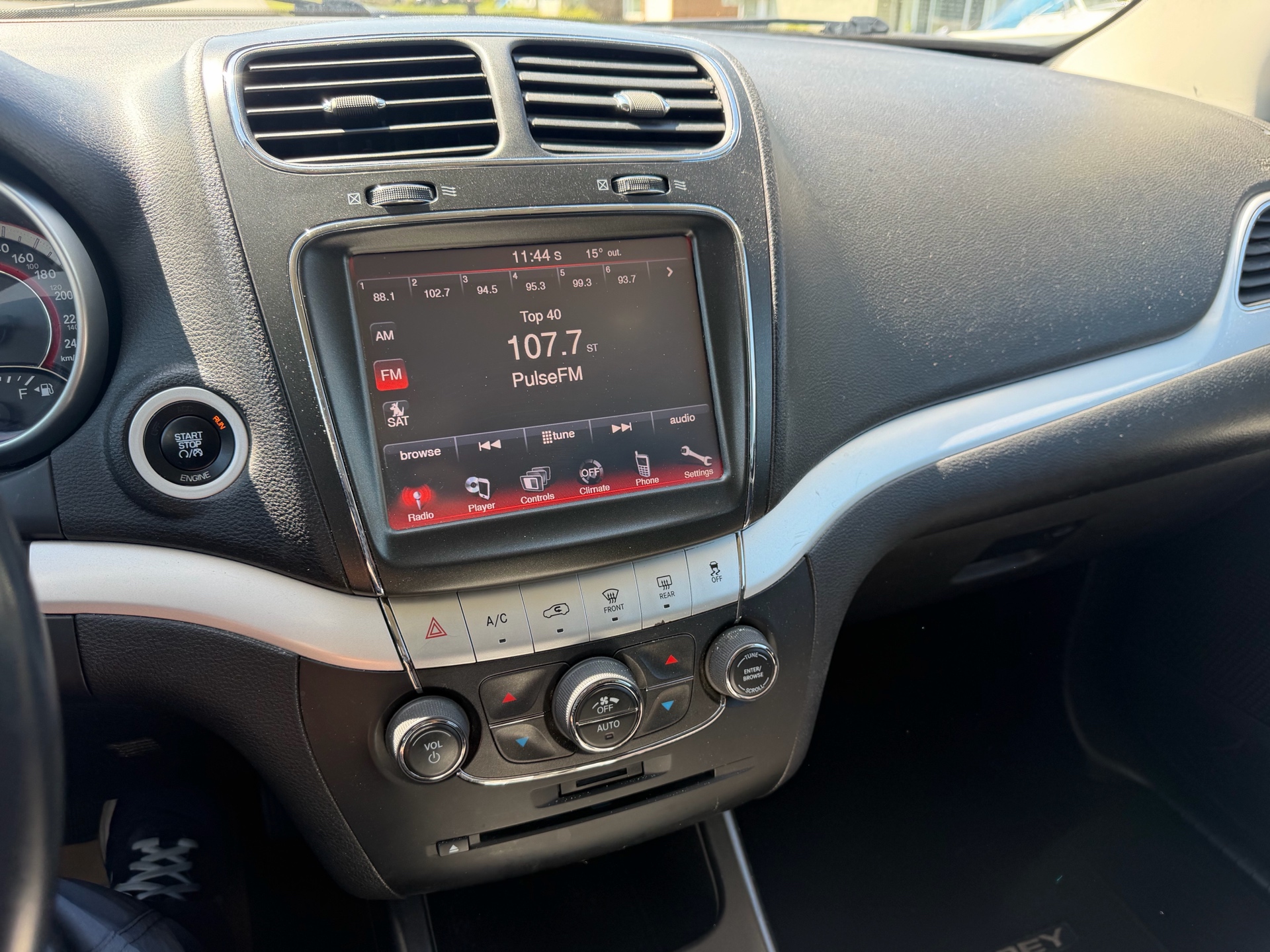 /choosesuperauto/2014-Dodge-Journey-8923541472509984.jpg