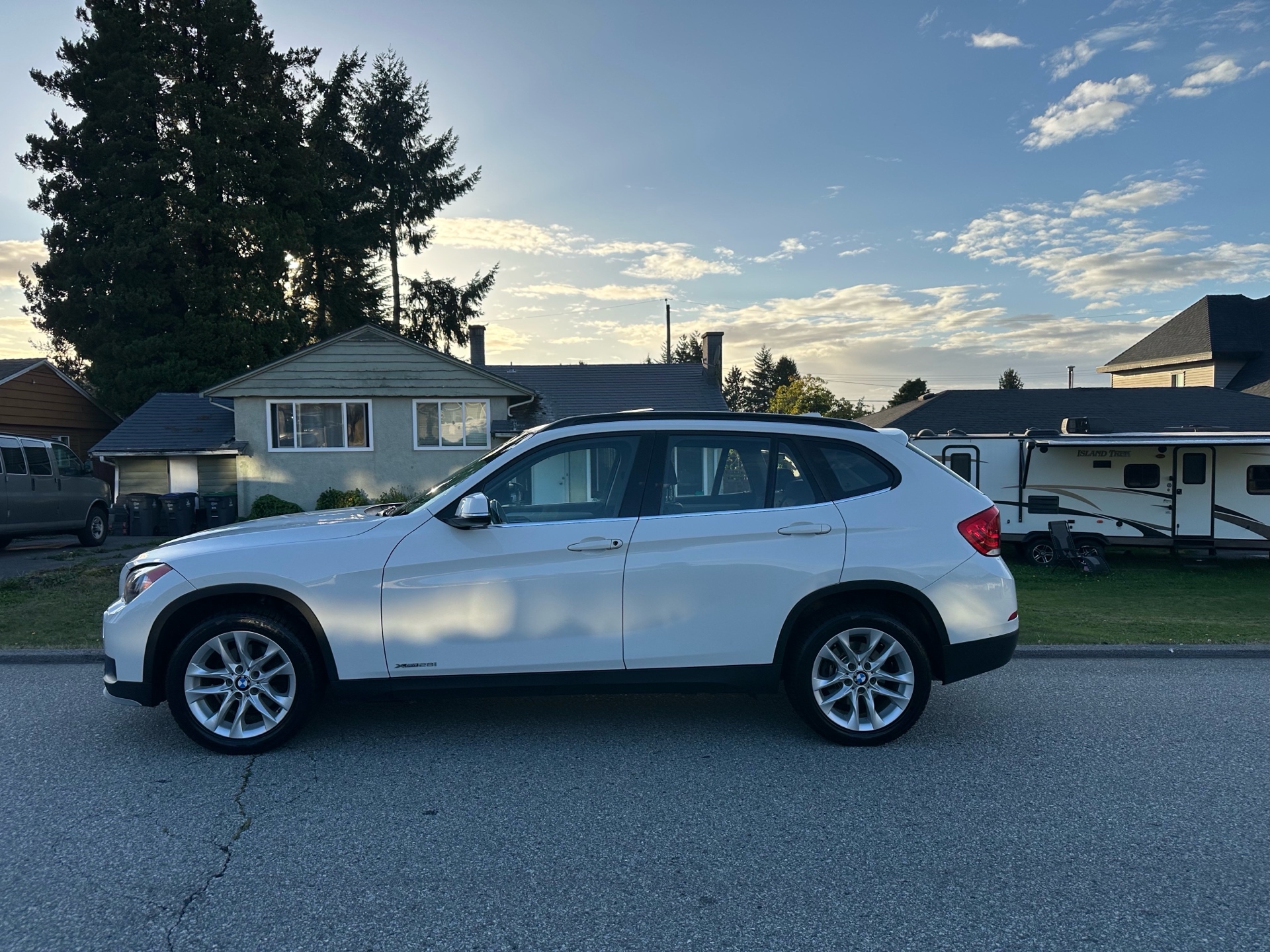 /choosesuperauto/2015-BMW-X1-35228422008402216.jpg