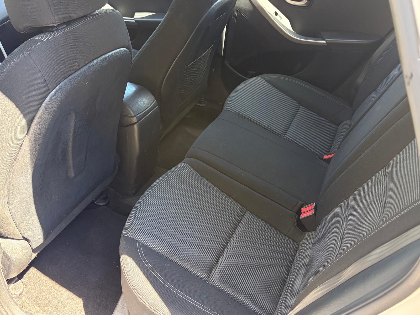 /choosesuperauto/2016-Hyundai-ElantraGT-5487080119536221.jpg