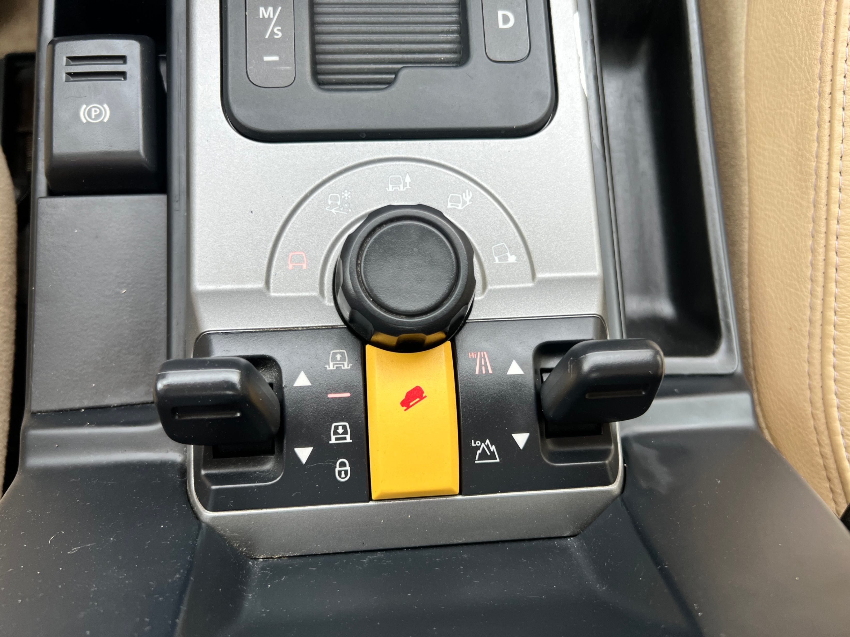 /crownautomobile/2008-LandRover-LR3-7767477666557965.jpg