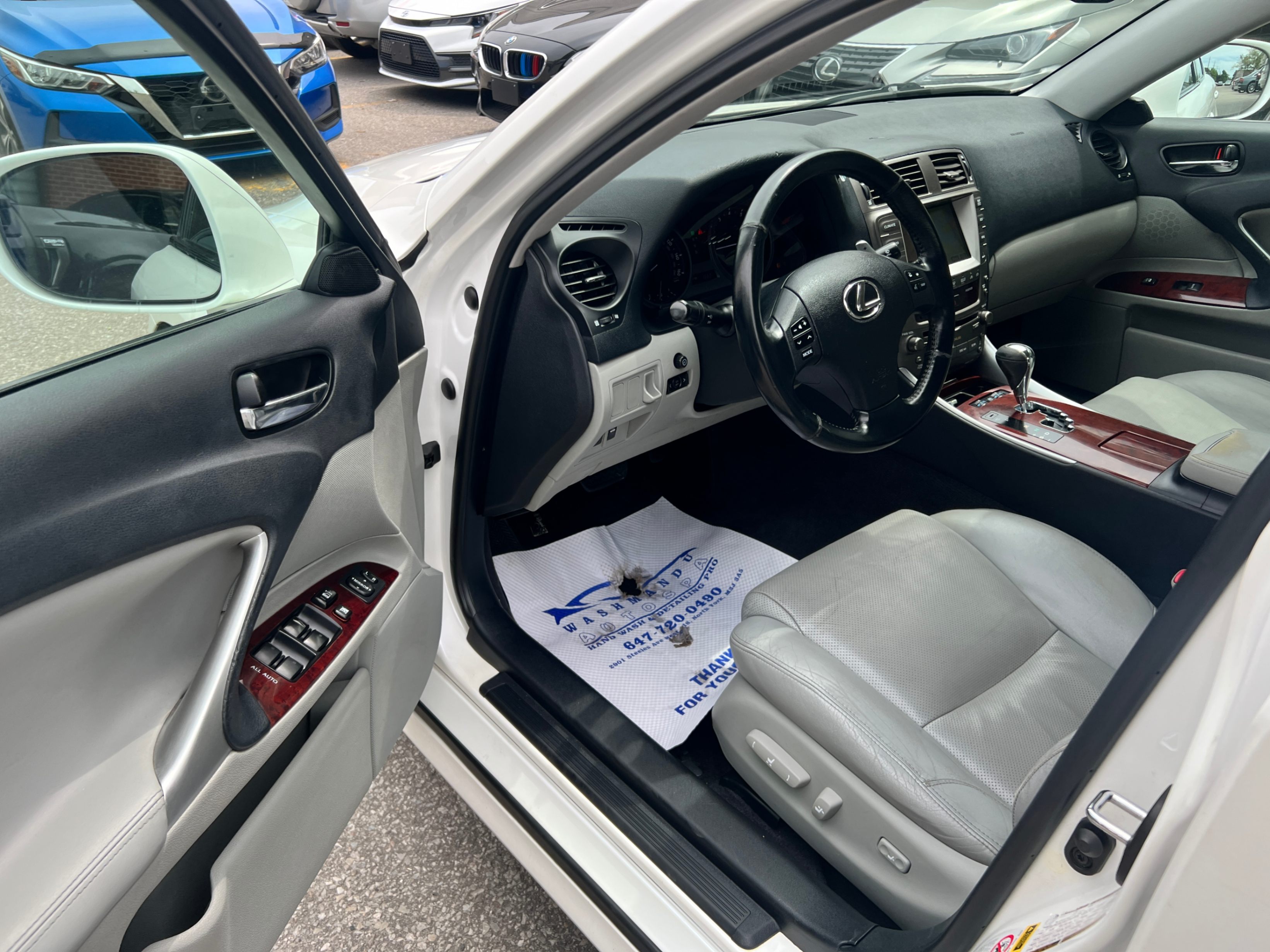 /crownautomobile/2008-Lexus-IS250-08443532462824943.jpg