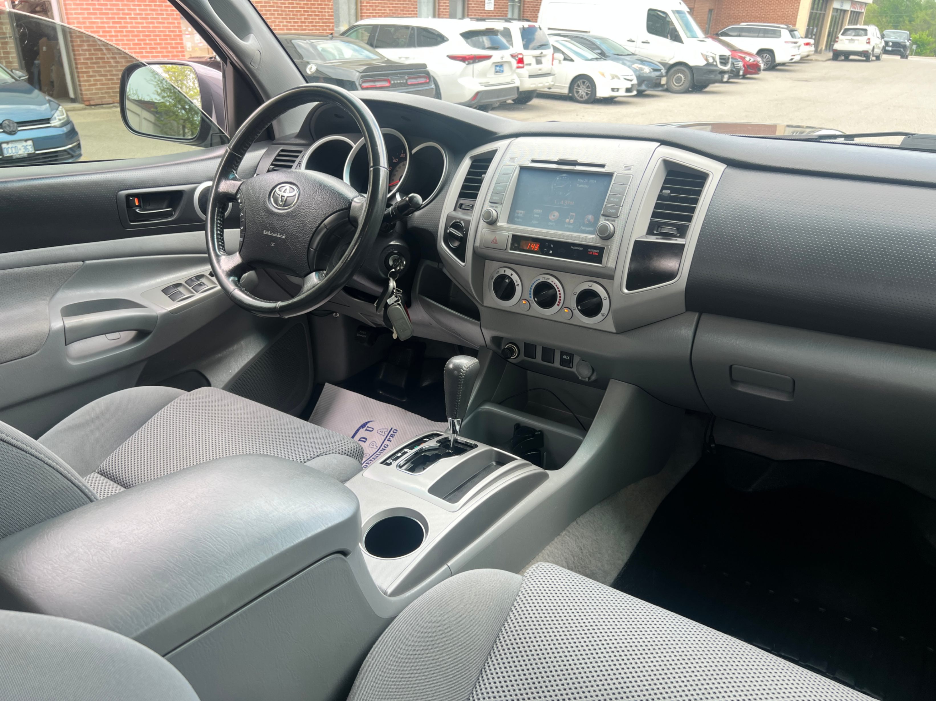 /crownautomobile/2009-Toyota-Tacoma-2864130509252576.jpg