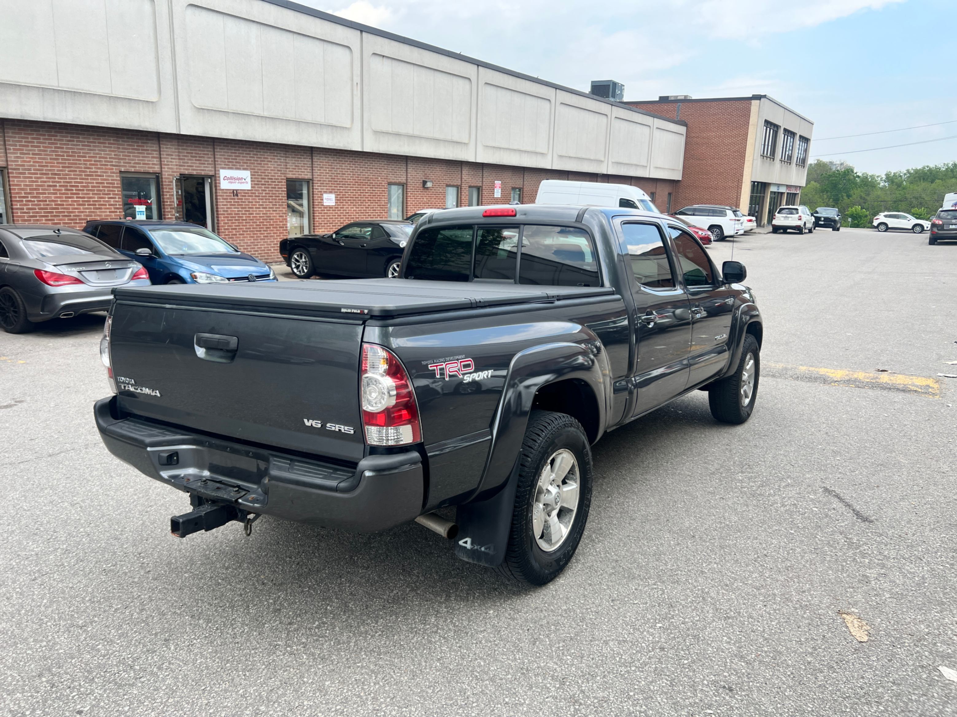 /crownautomobile/2009-Toyota-Tacoma-42373003278991495.jpg