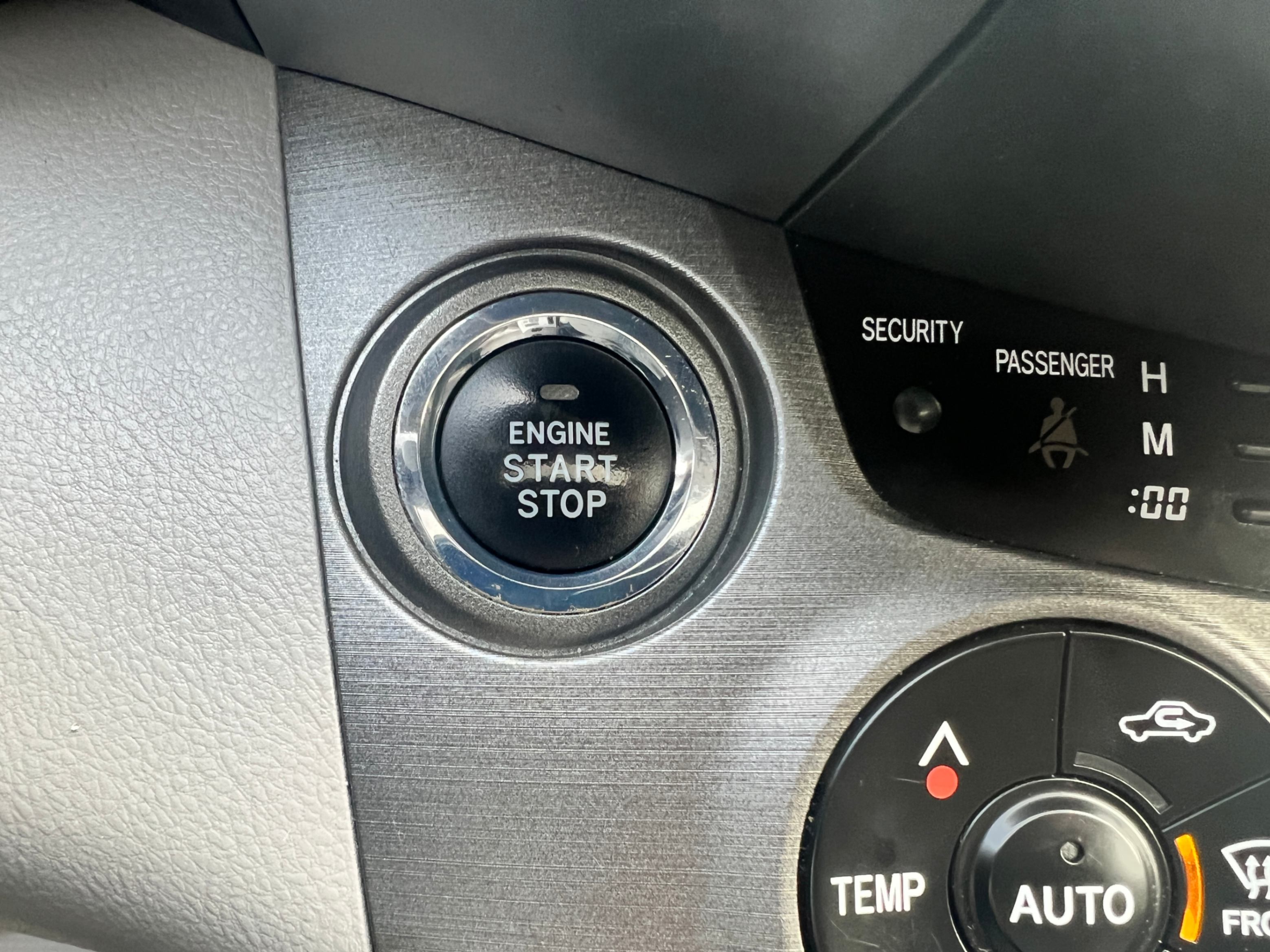 /crownautomobile/2010-Toyota-RAV4-3068950256393621.jpg