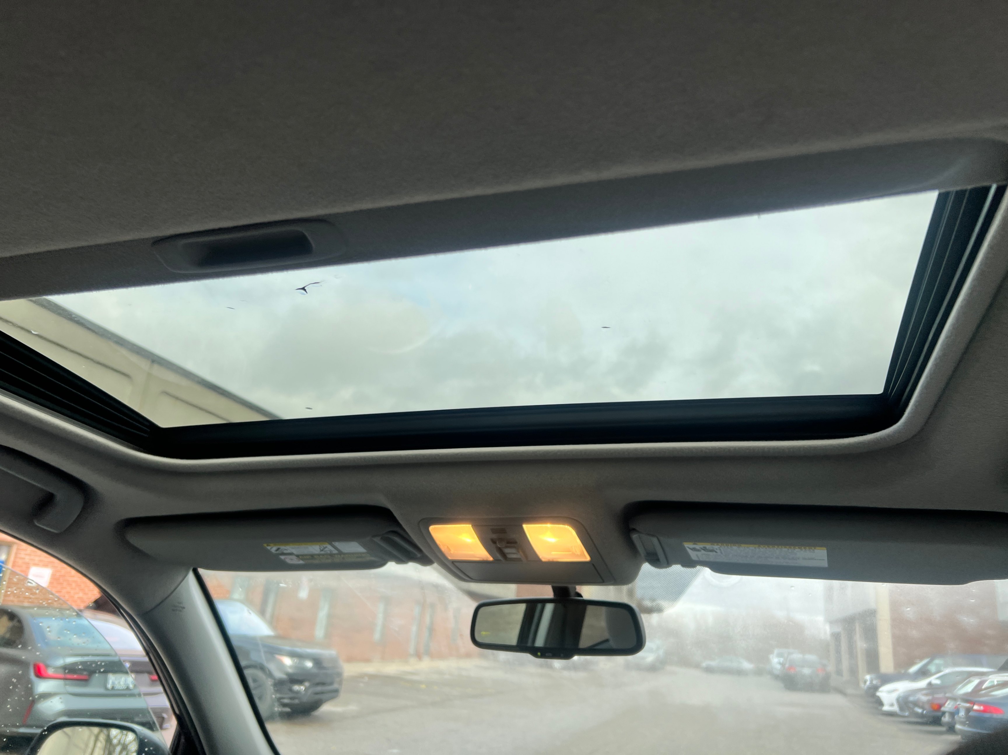 /crownautomobile/2010-Toyota-RAV4-41633684404984006.jpg