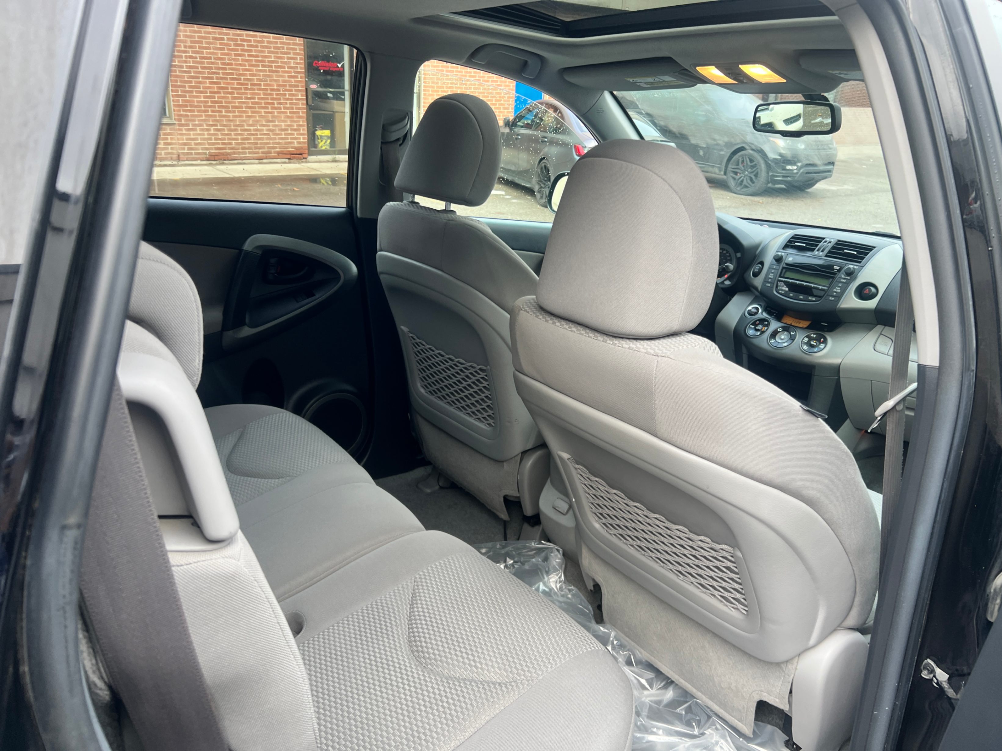 /crownautomobile/2010-Toyota-RAV4-44572310919355007.jpg