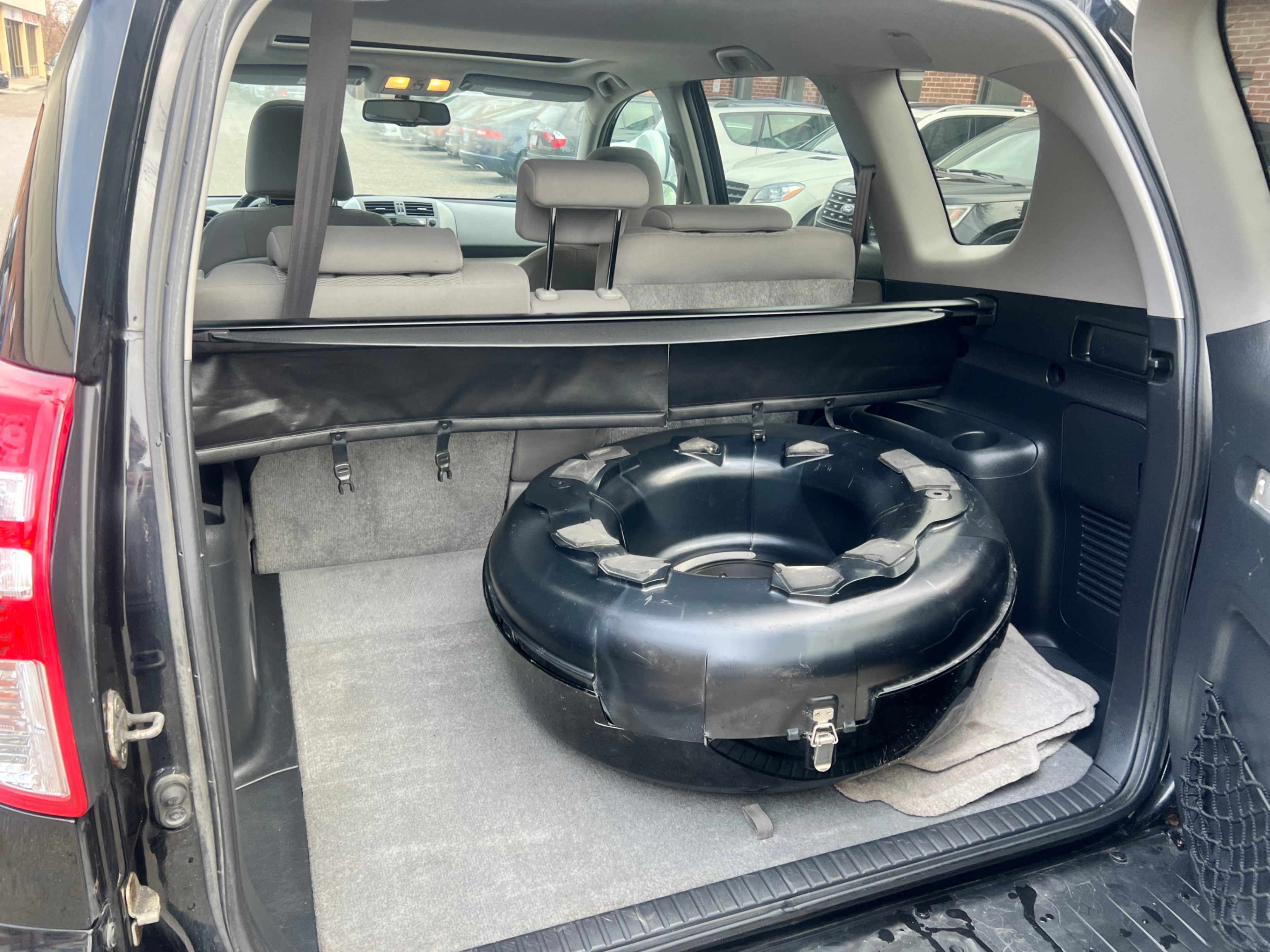 /crownautomobile/2010-Toyota-RAV4-4992657188559615.jpg