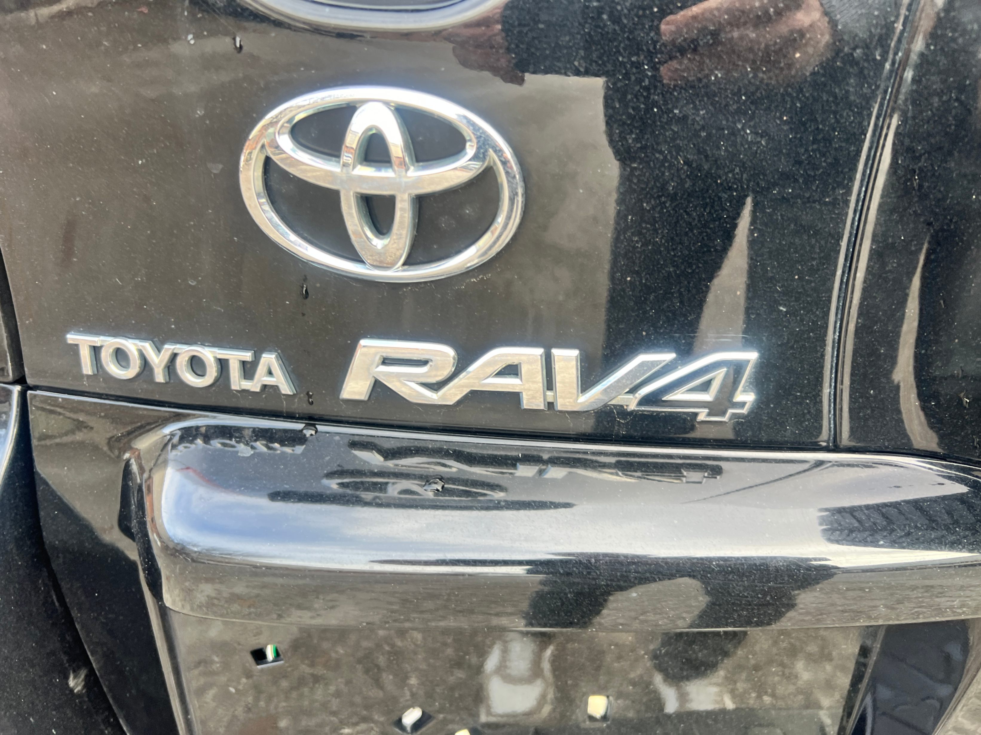 /crownautomobile/2010-Toyota-RAV4-5474808609410668.jpg