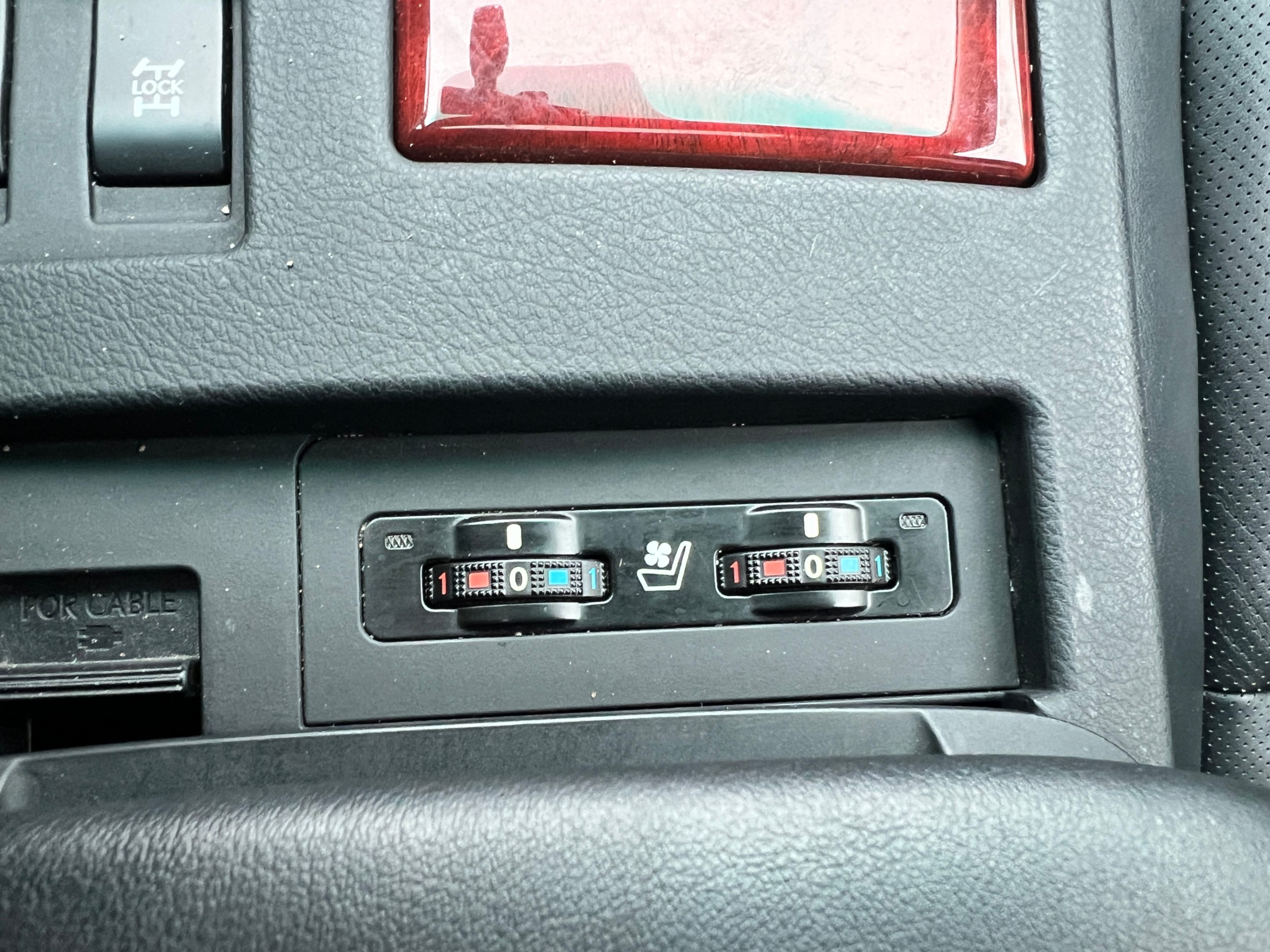 /crownautomobile/2012-Lexus-RX350-7459067440586362.jpg