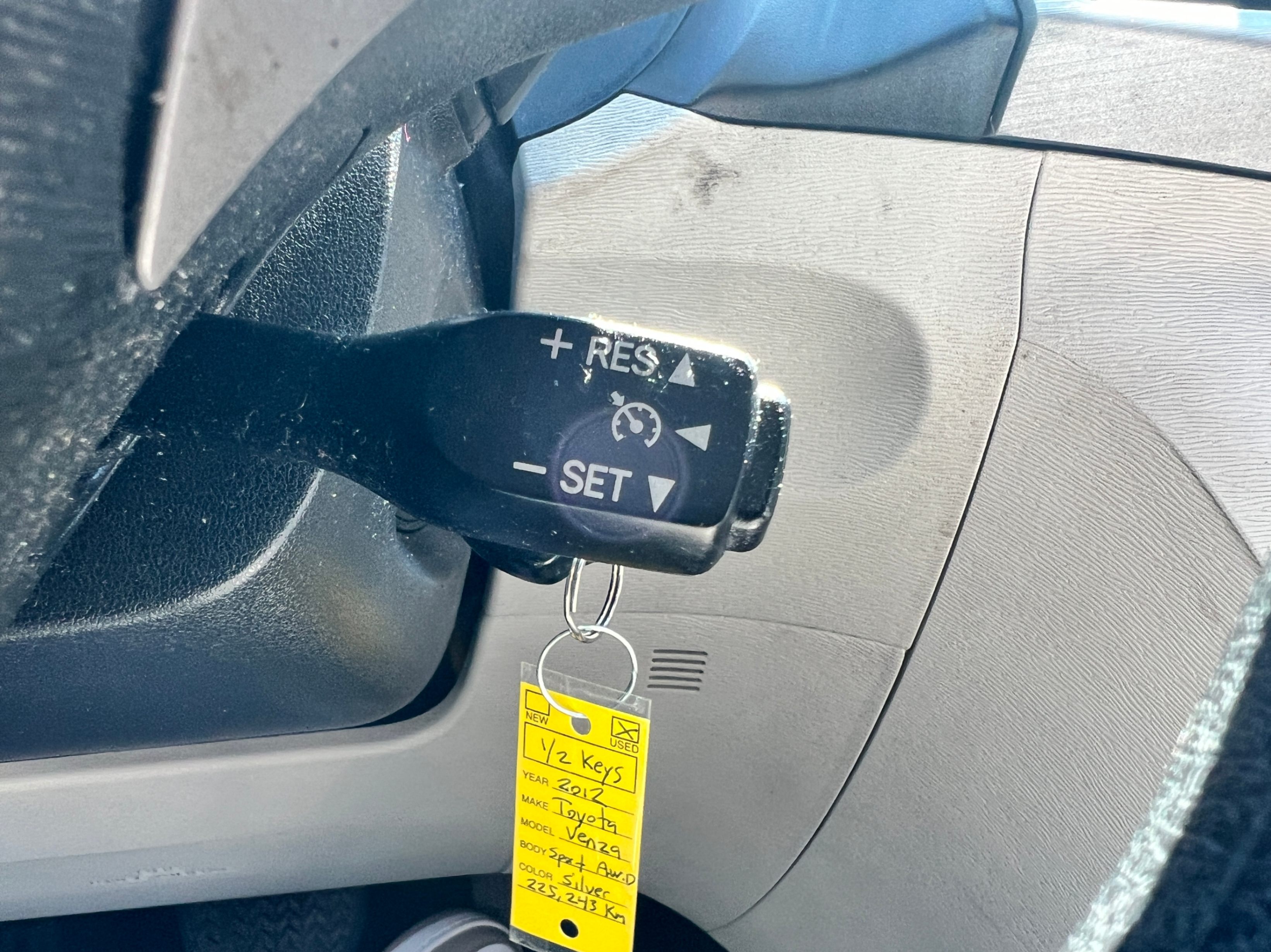 /crownautomobile/2012-Toyota-Venza-6688919404248568.jpg