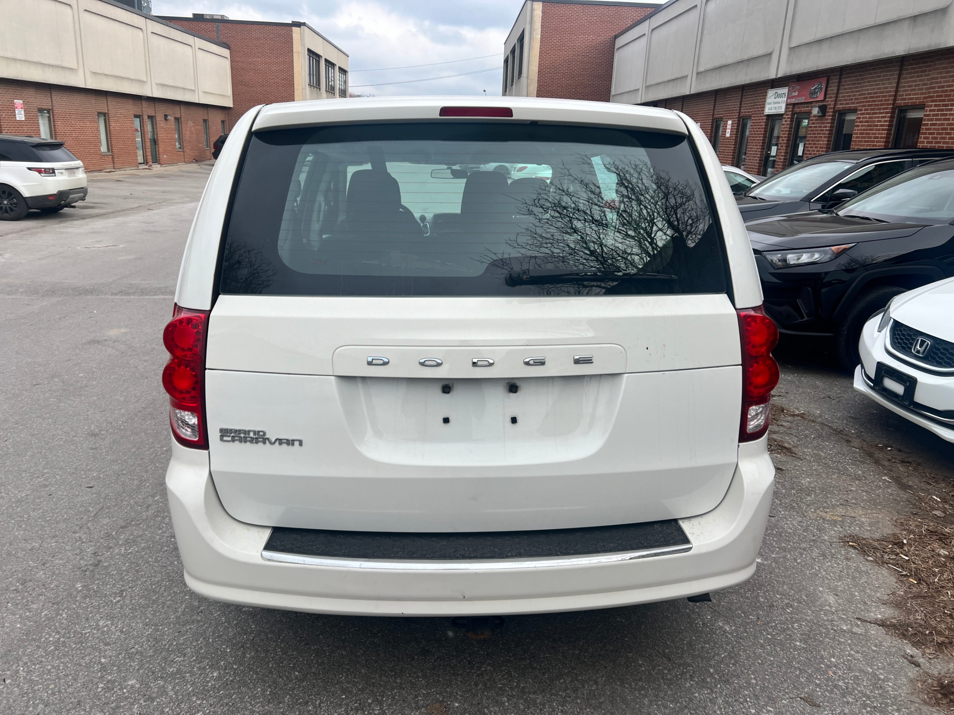 /crownautomobile/2013-Dodge-GrandCaravan-7358047785121844.jpg