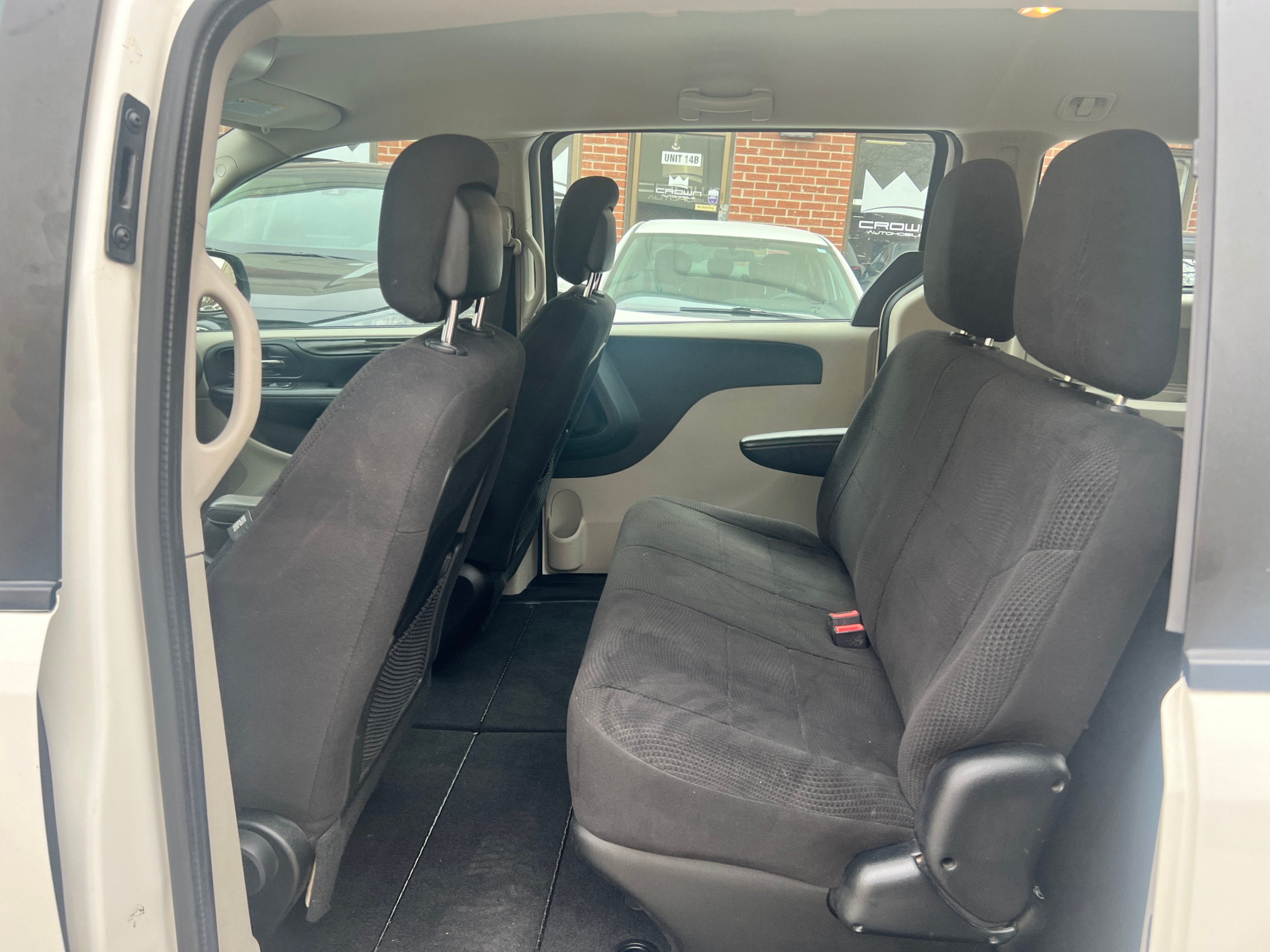 /crownautomobile/2013-Dodge-GrandCaravan-7802887424538834.jpg
