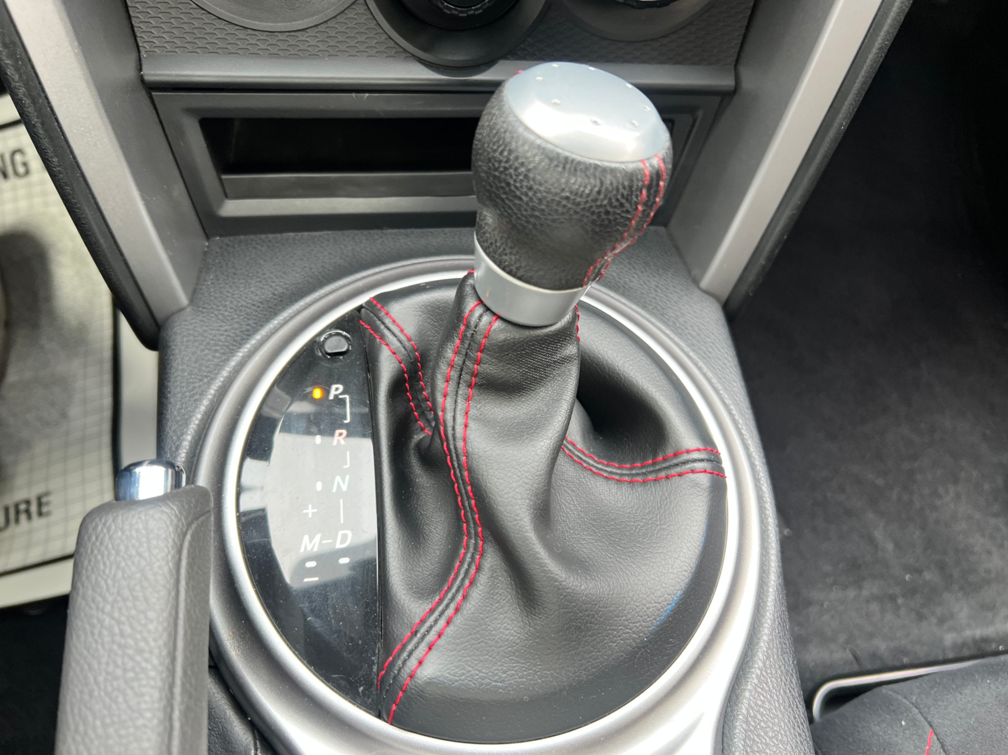 /crownautomobile/2013-Scion-FR-S-4469119195042992.jpg