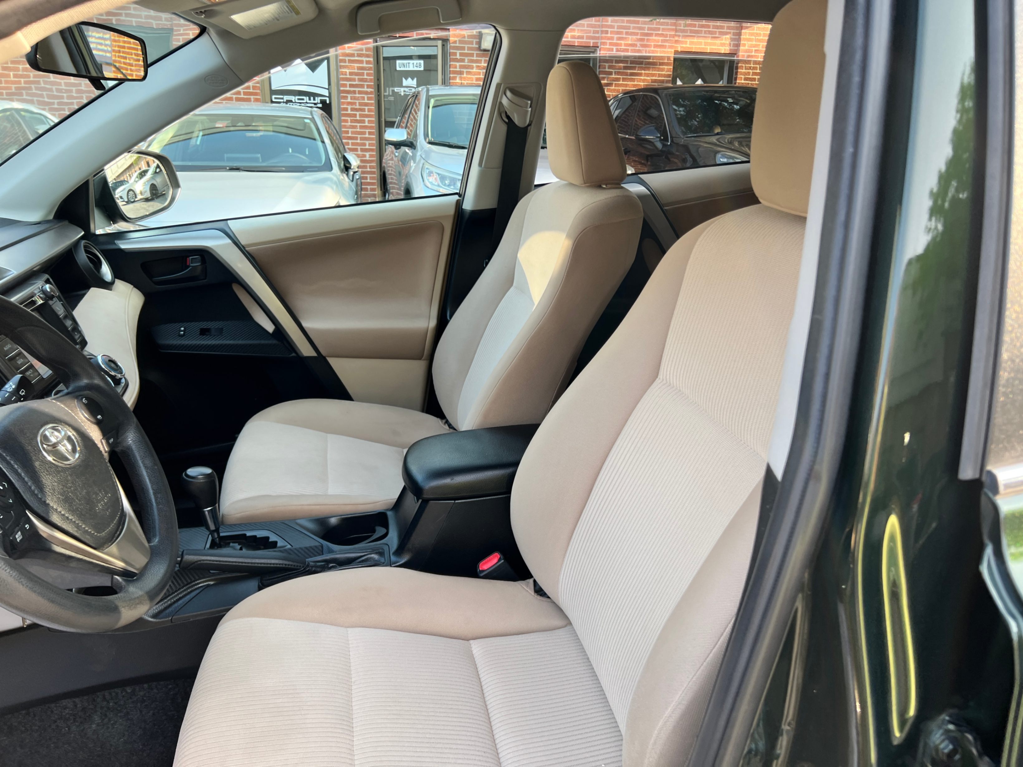 /crownautomobile/2013-Toyota-RAV4-2730389119546164.jpg