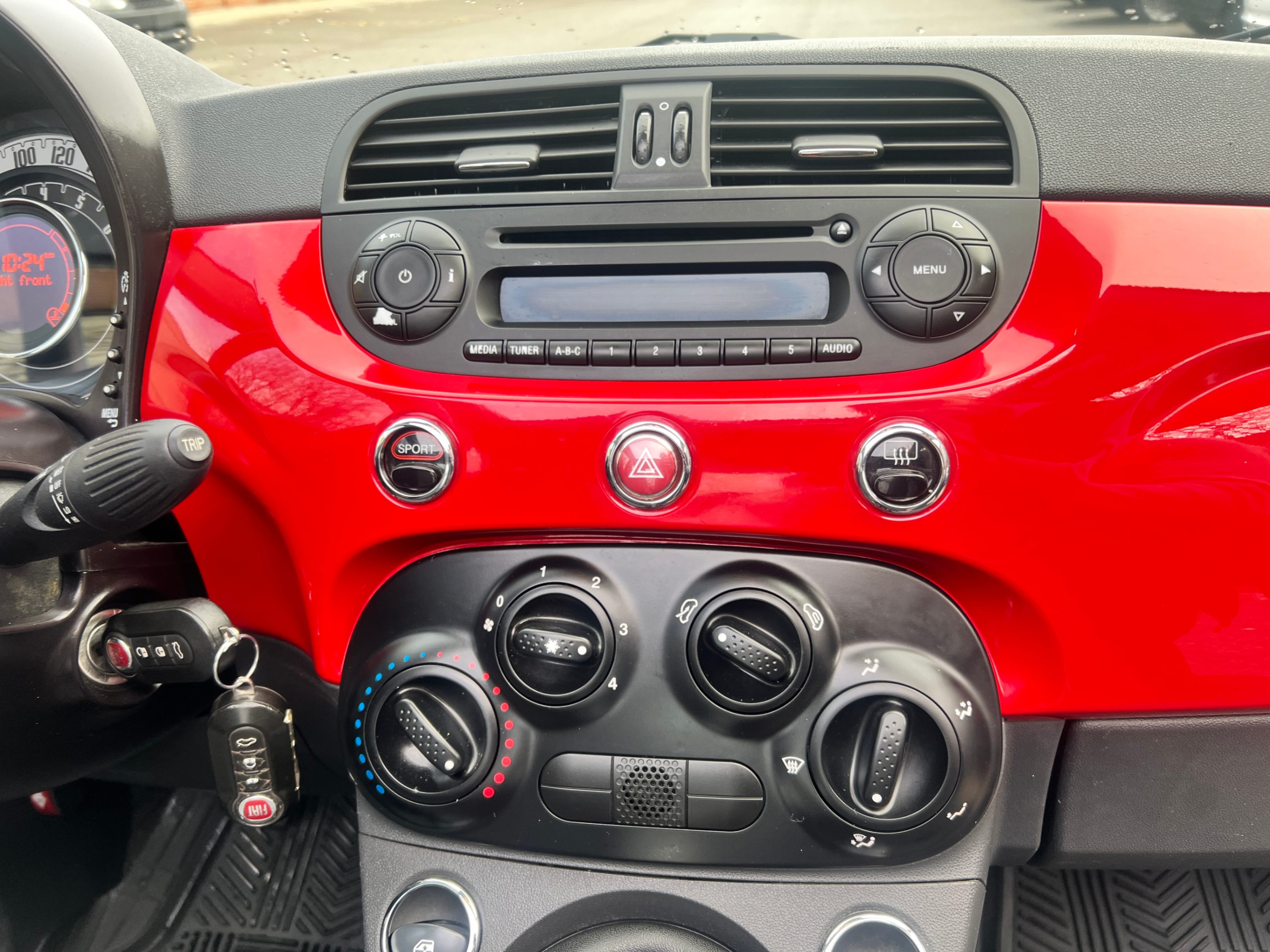/crownautomobile/2014-FIAT-500c-13427397940513375.jpg