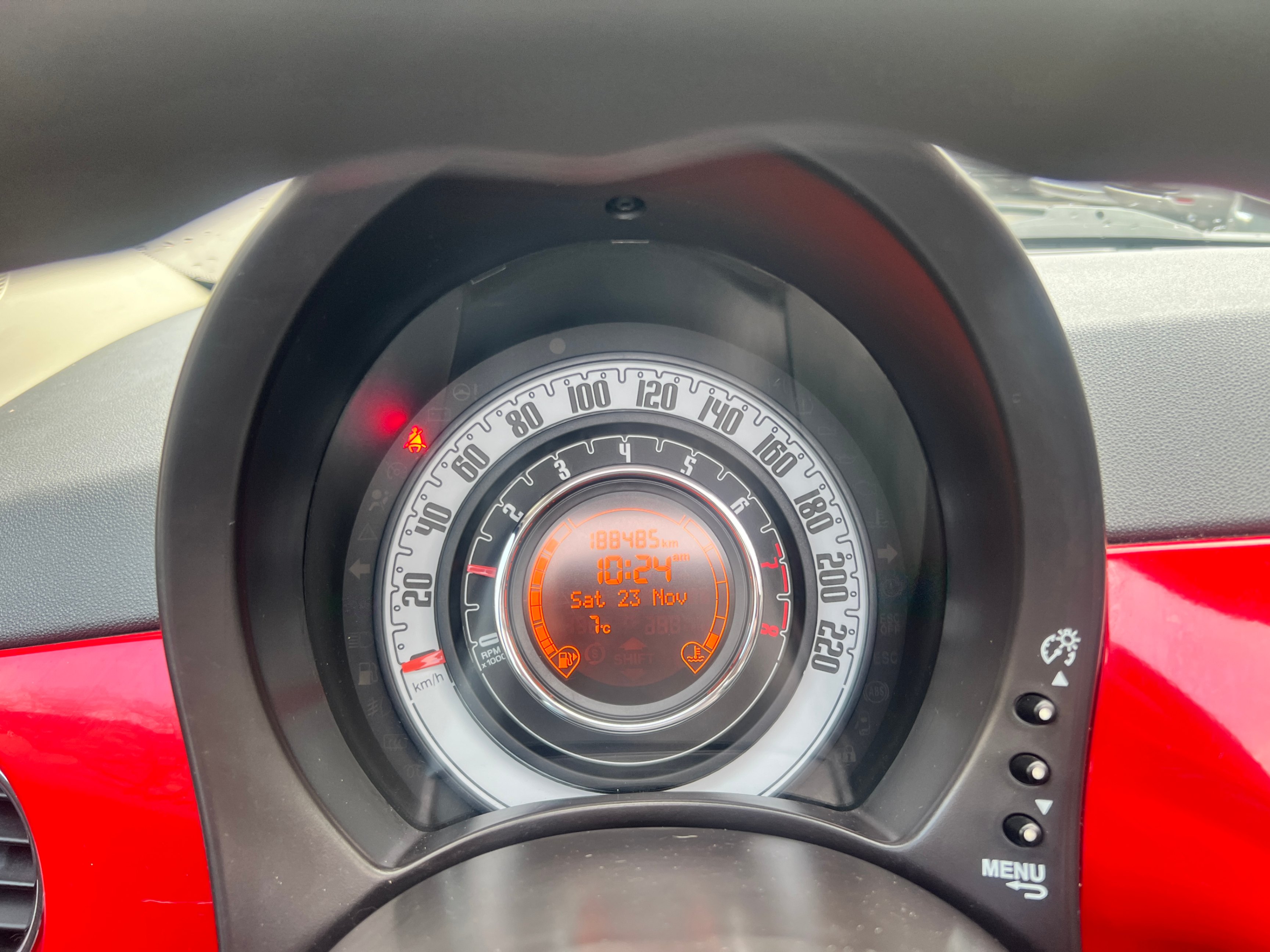 /crownautomobile/2014-FIAT-500c-1533376491091203.jpg