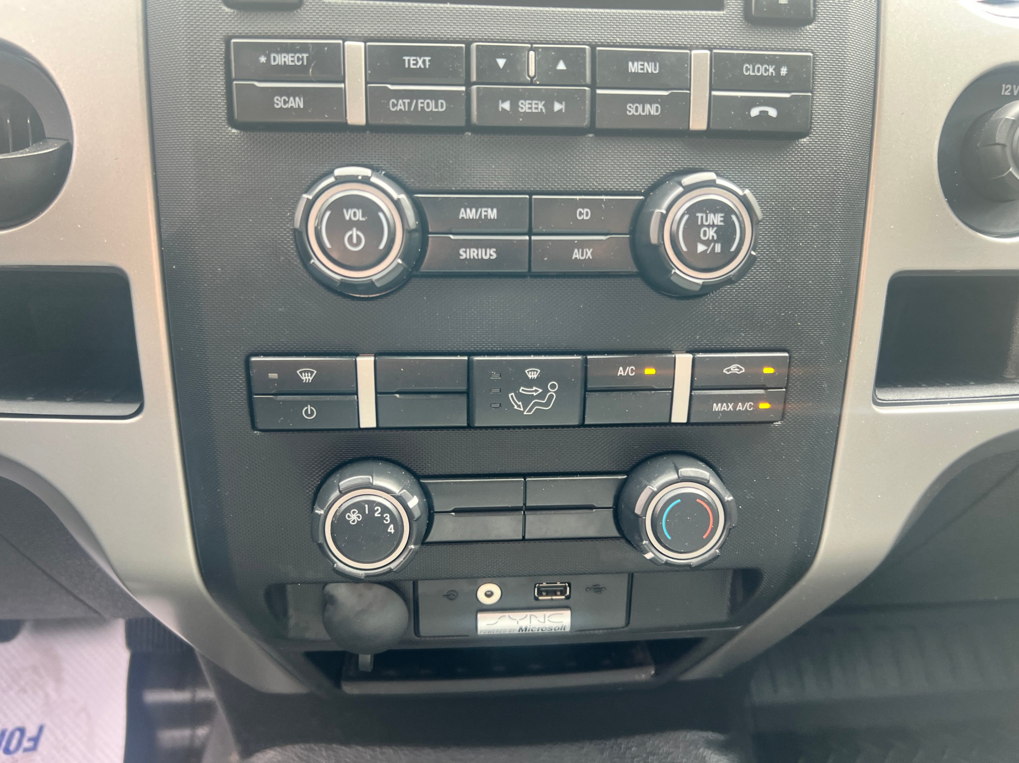 /crownautomobile/2014-Ford-F-150-015716089259097288.jpg