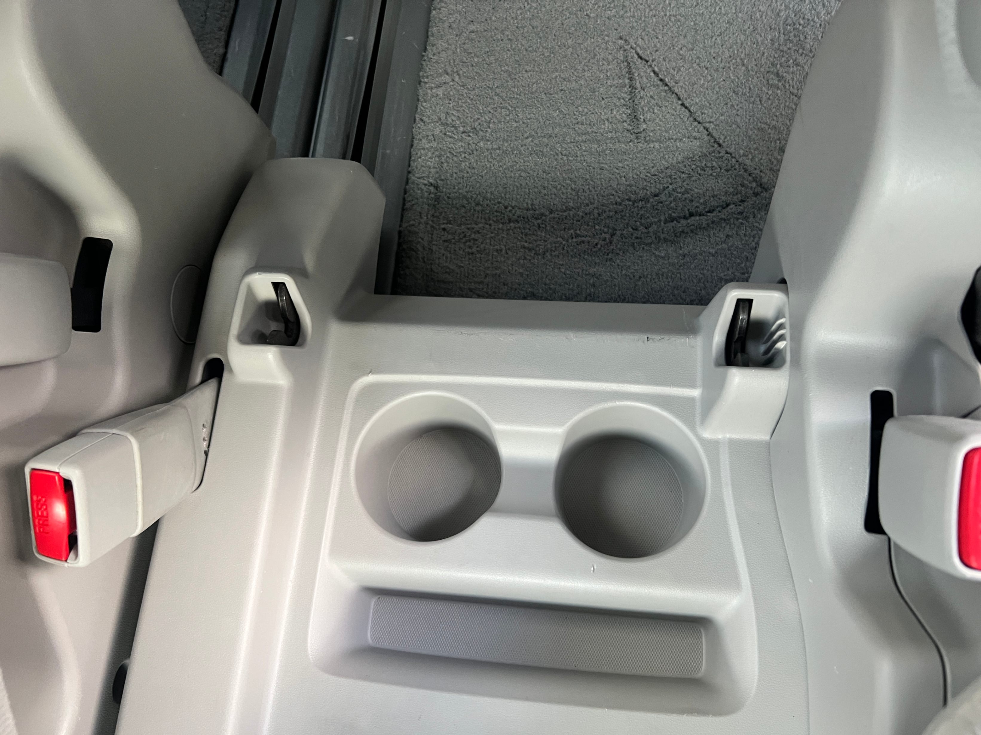 /crownautomobile/2014-Toyota-Sienna-90061285716391.jpg