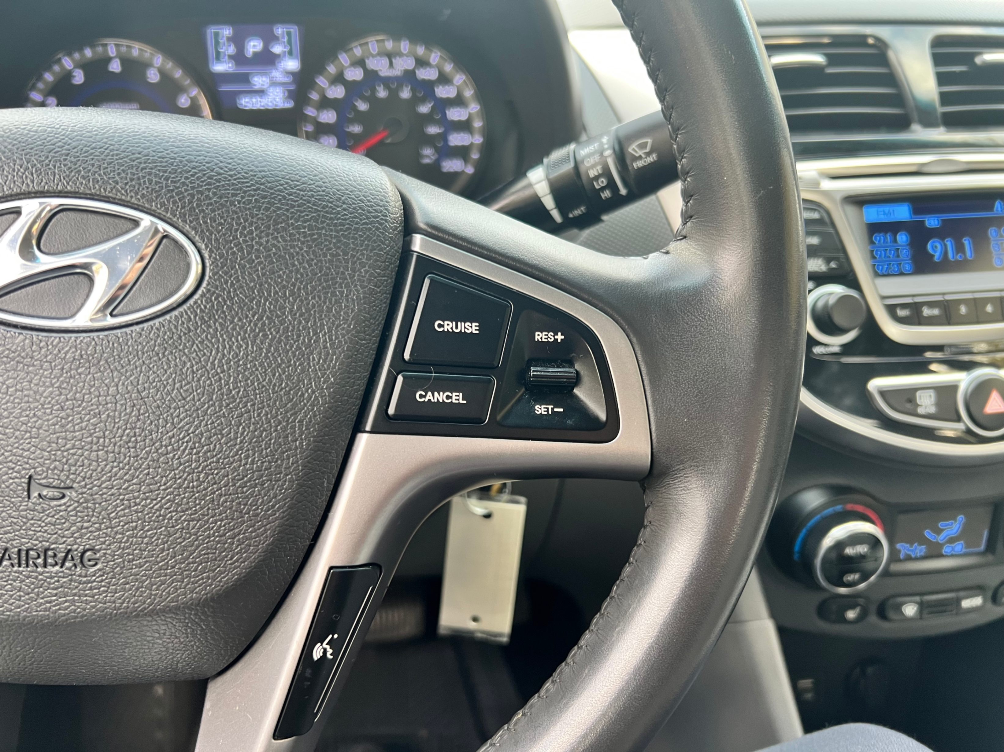 /crownautomobile/2015-Hyundai-Accent-6139826676602291.jpg