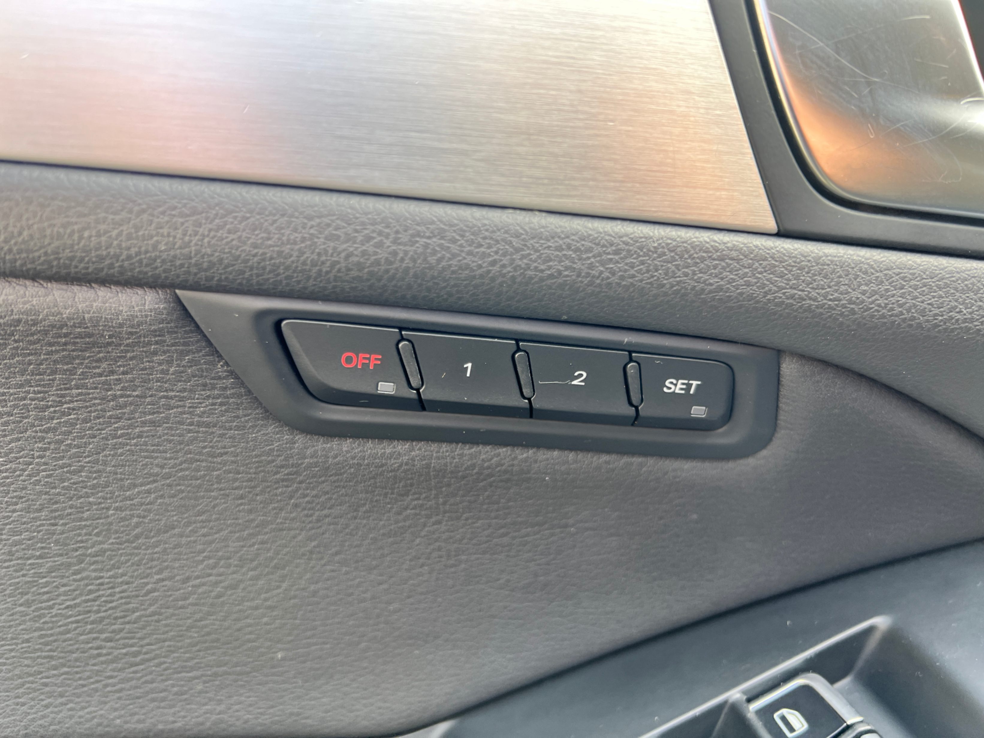 /crownautomobile/2016-Audi-Q5-6149390486810806.jpg