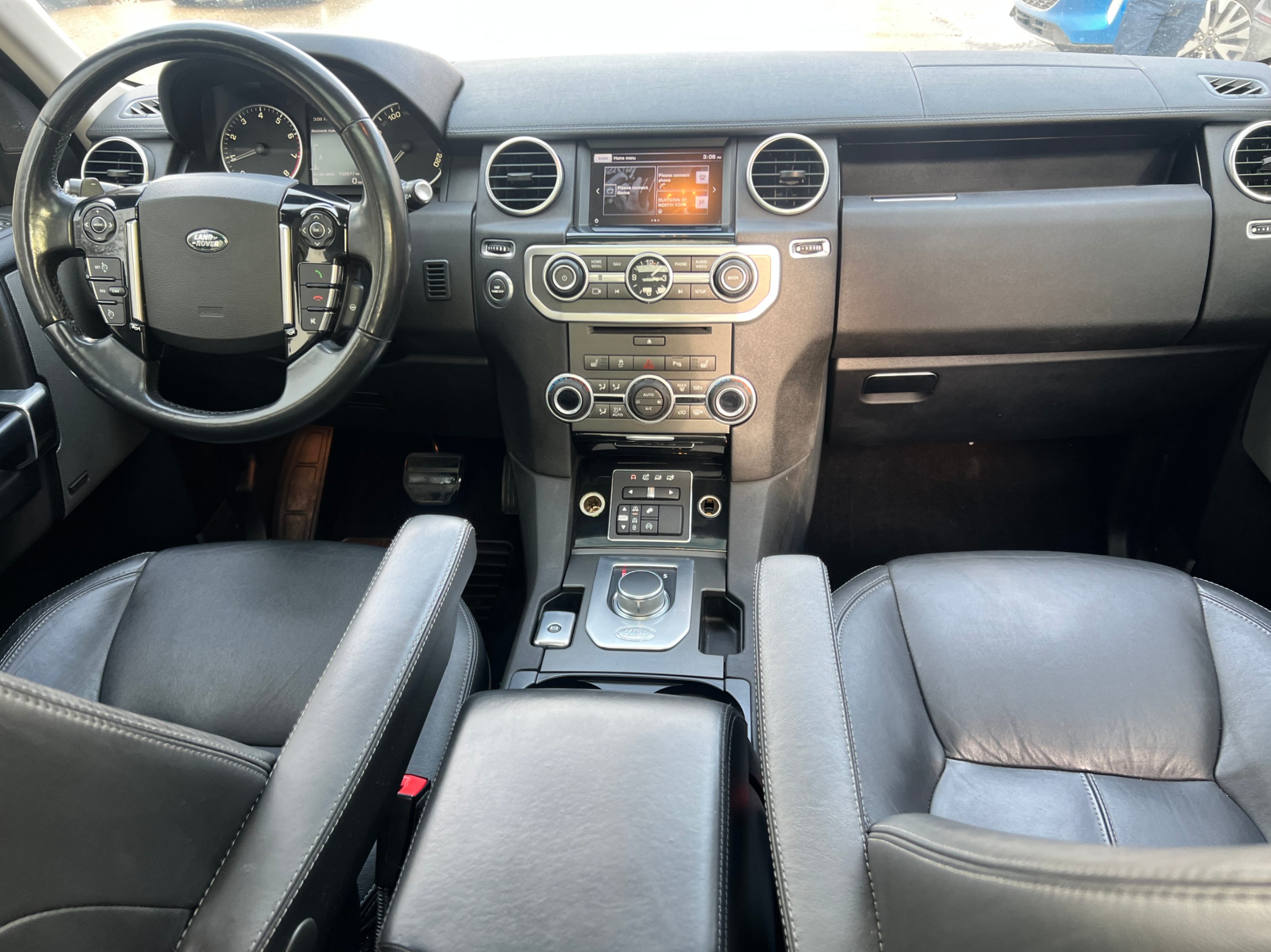 /crownautomobile/2016-LandRover-LR4-018190064378271087.jpg