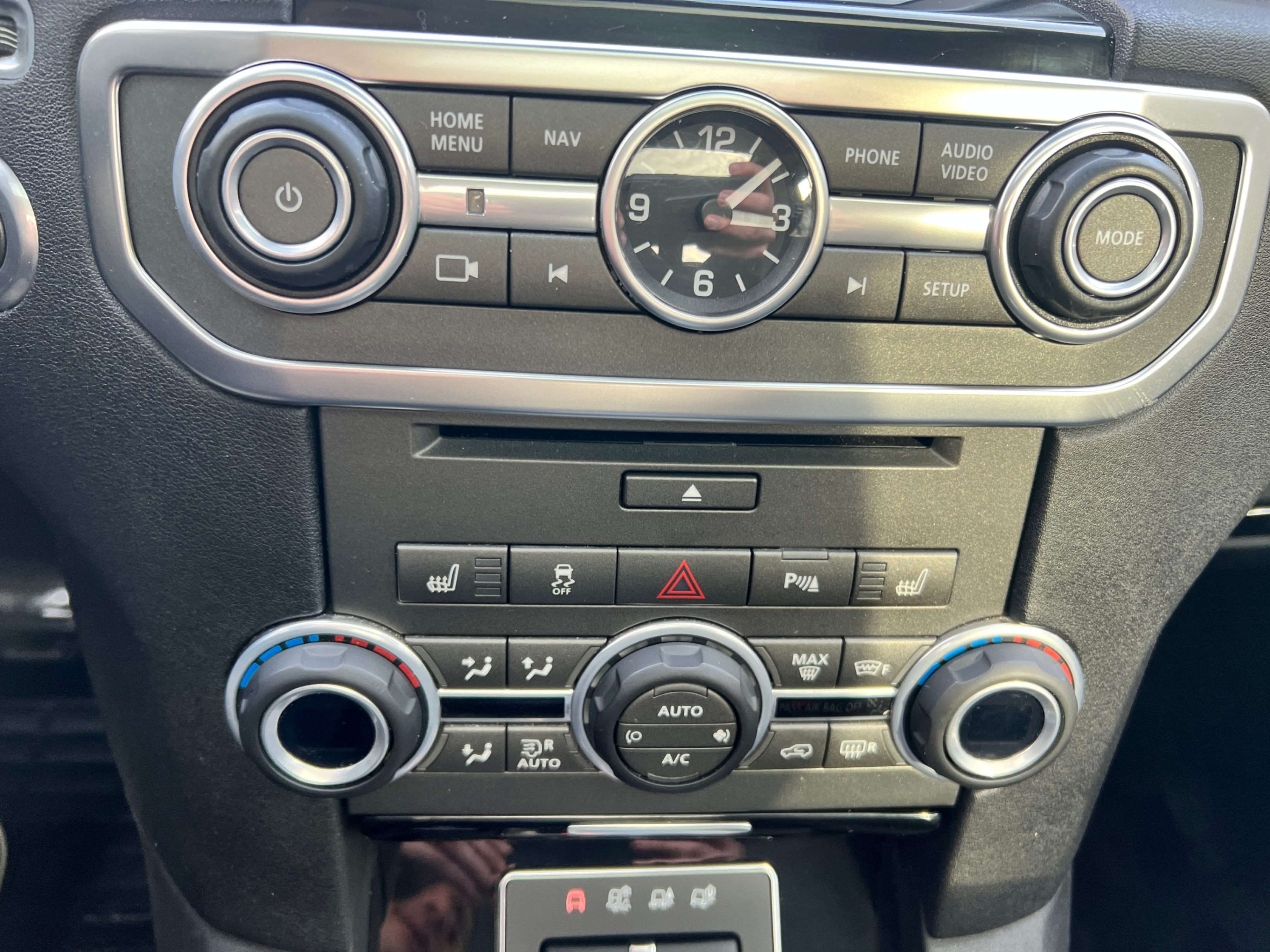 /crownautomobile/2016-LandRover-LR4-7299296876928056.jpg