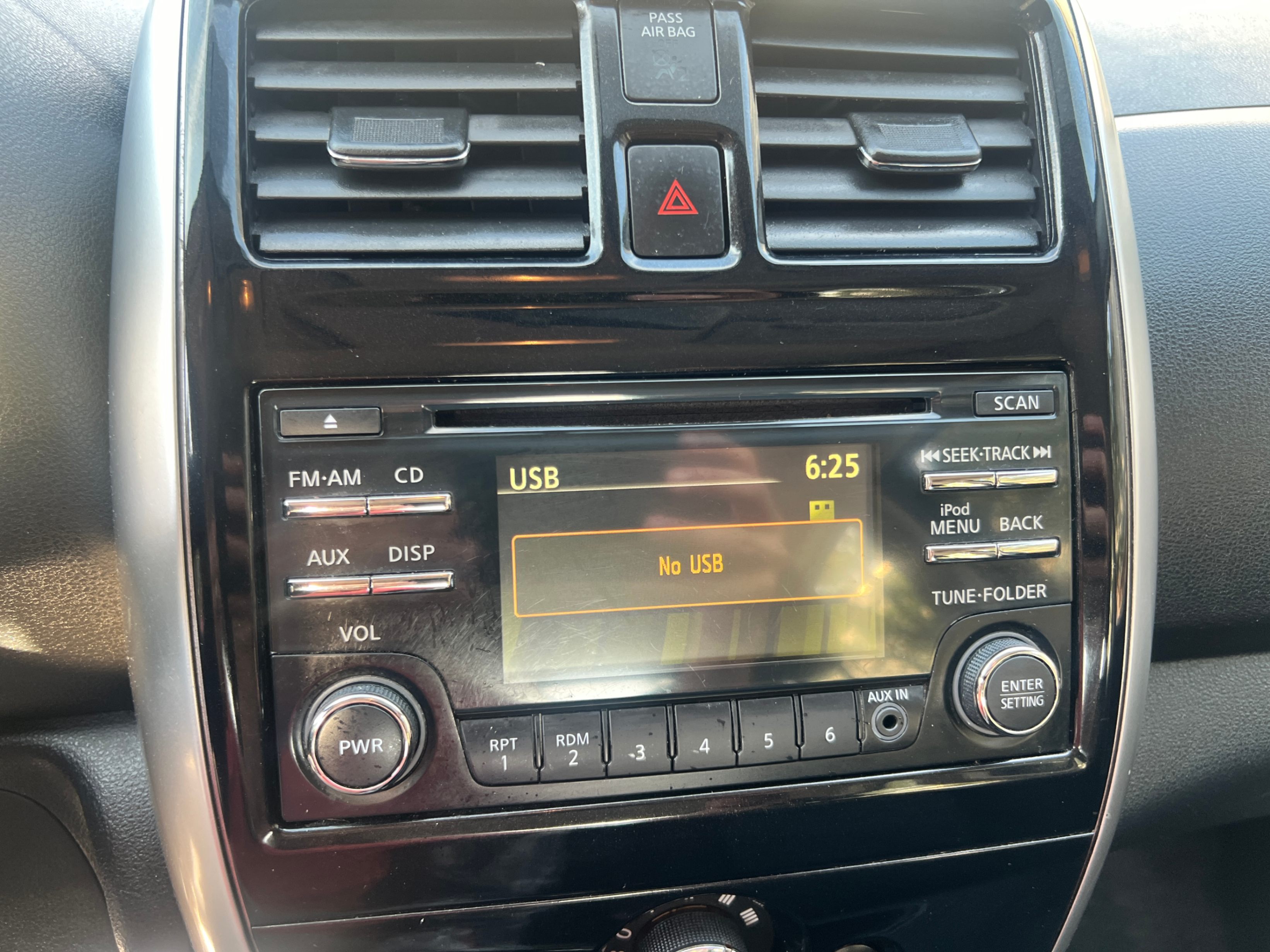 /crownautomobile/2016-Nissan-Micra-4810944778541526.jpg