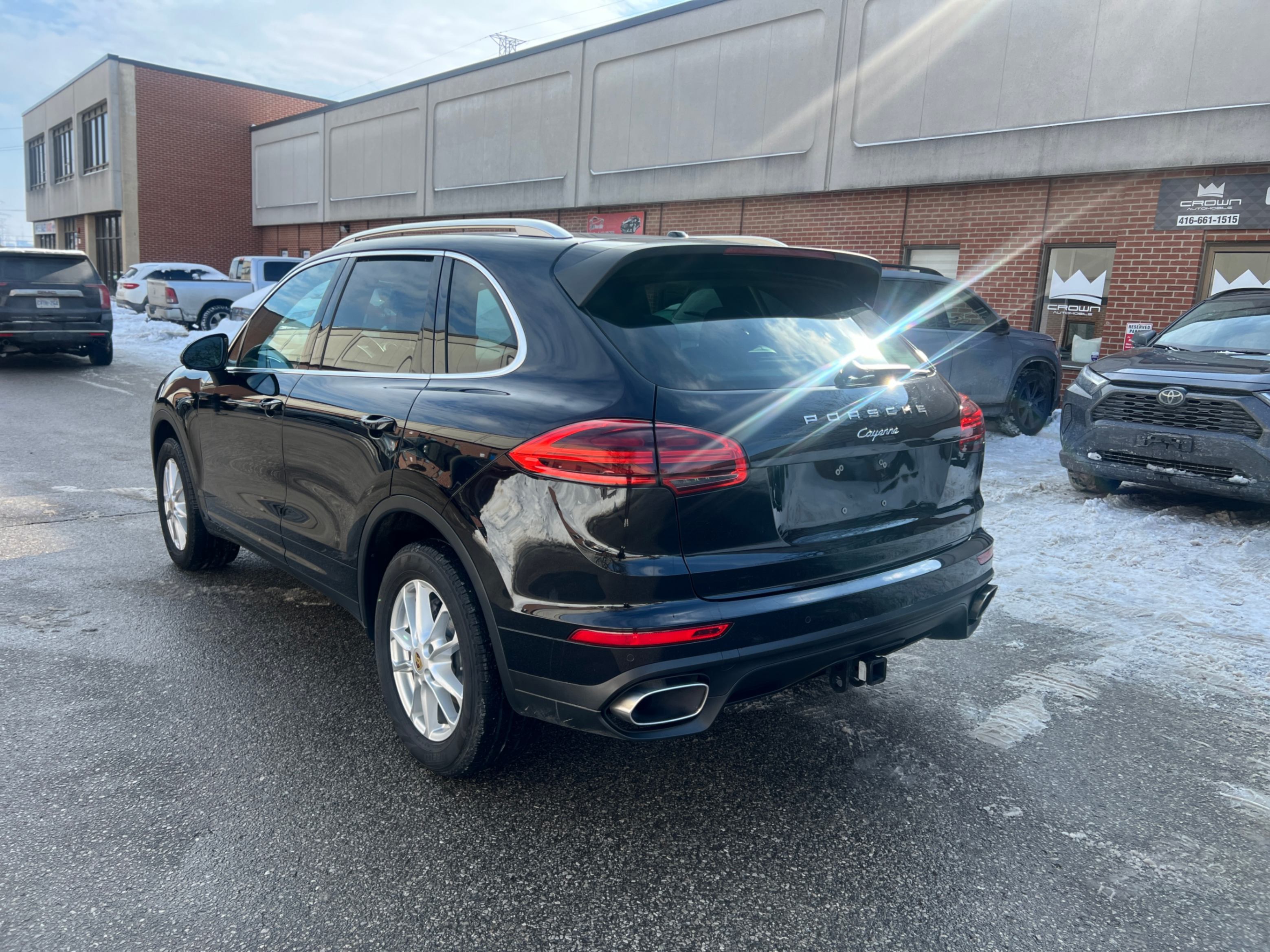 /crownautomobile/2016-Porsche-Cayenne-5821101683185614.jpg