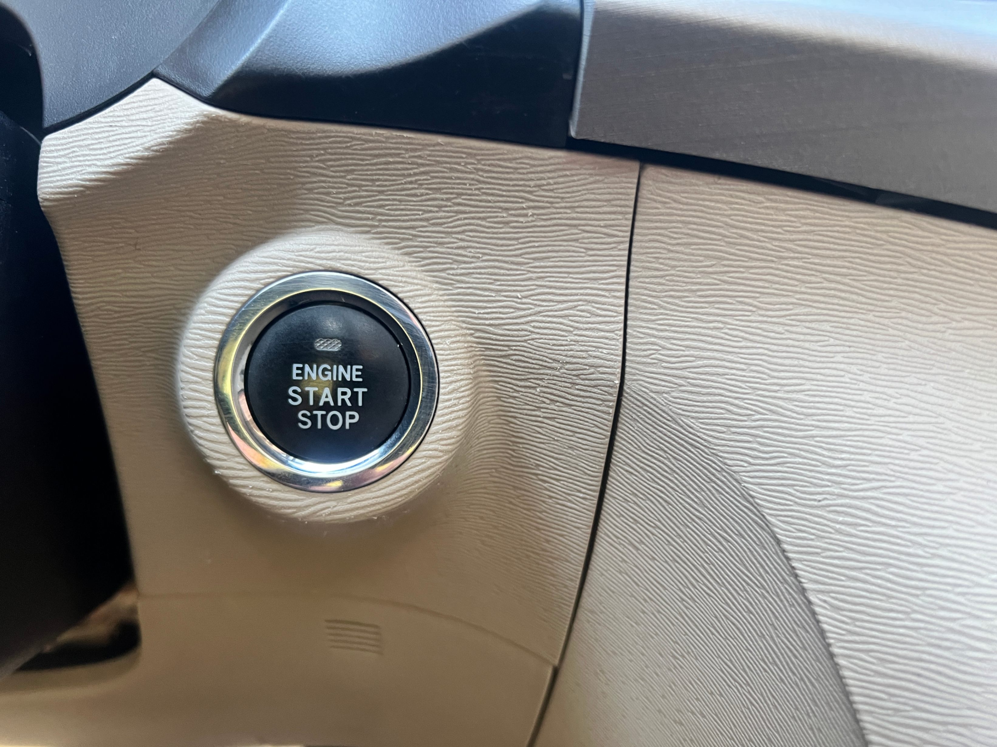 /crownautomobile/2016-Toyota-Venza-7763853387670425.jpg
