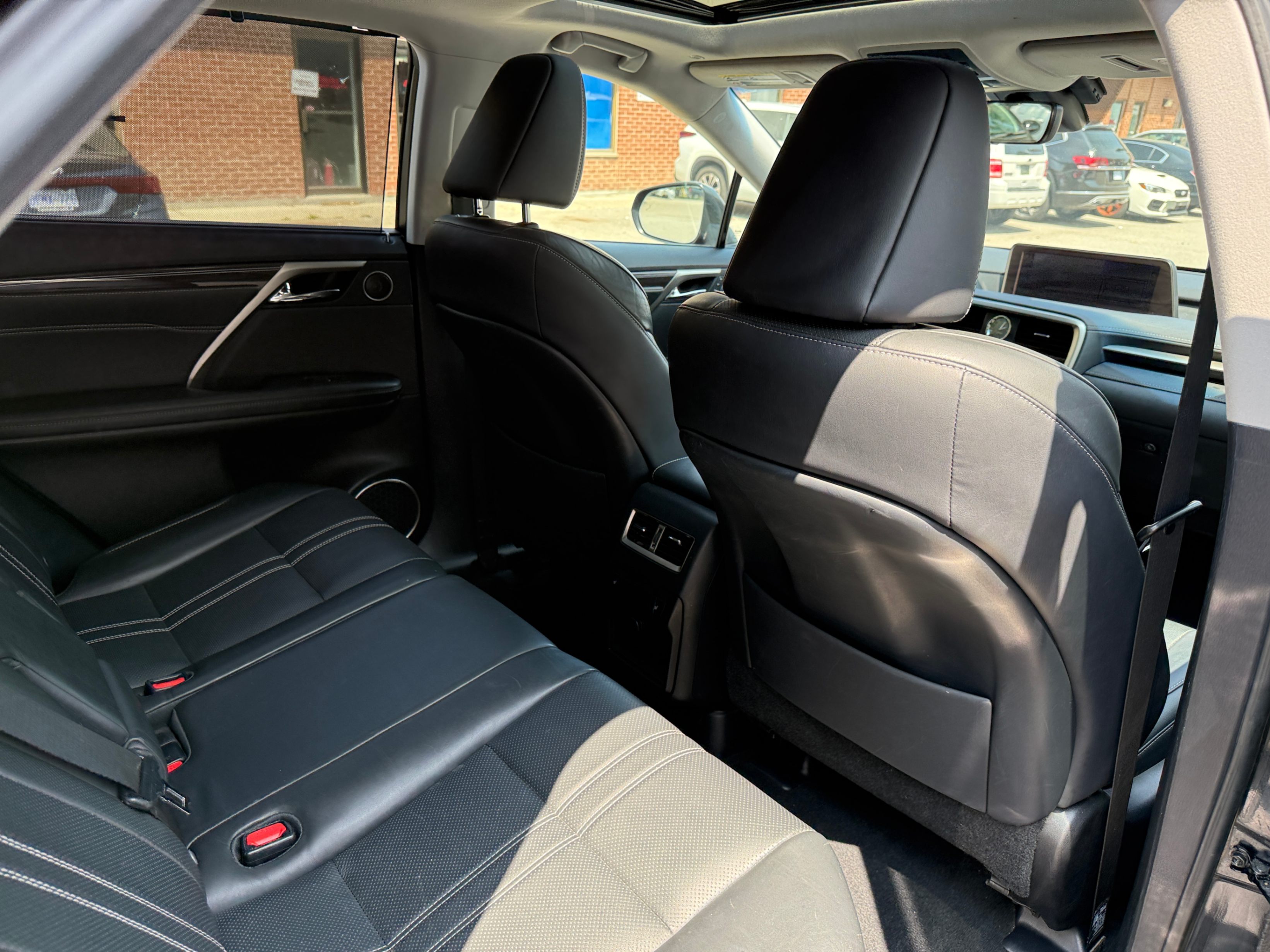 /crownautomobile/2017-Lexus-RX350-01477921870253196.jpg