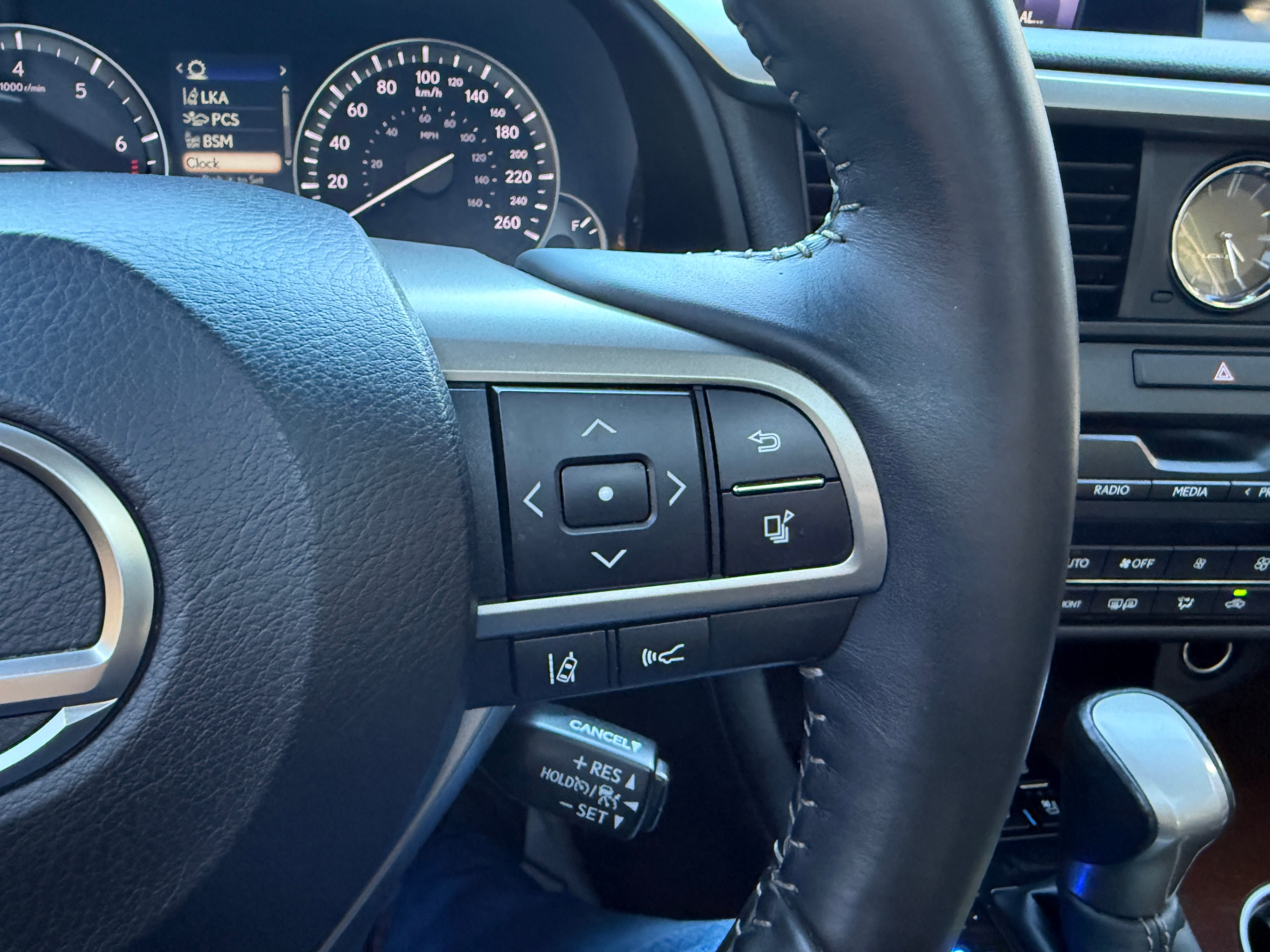/crownautomobile/2017-Lexus-RX350-5171918797254311.jpg