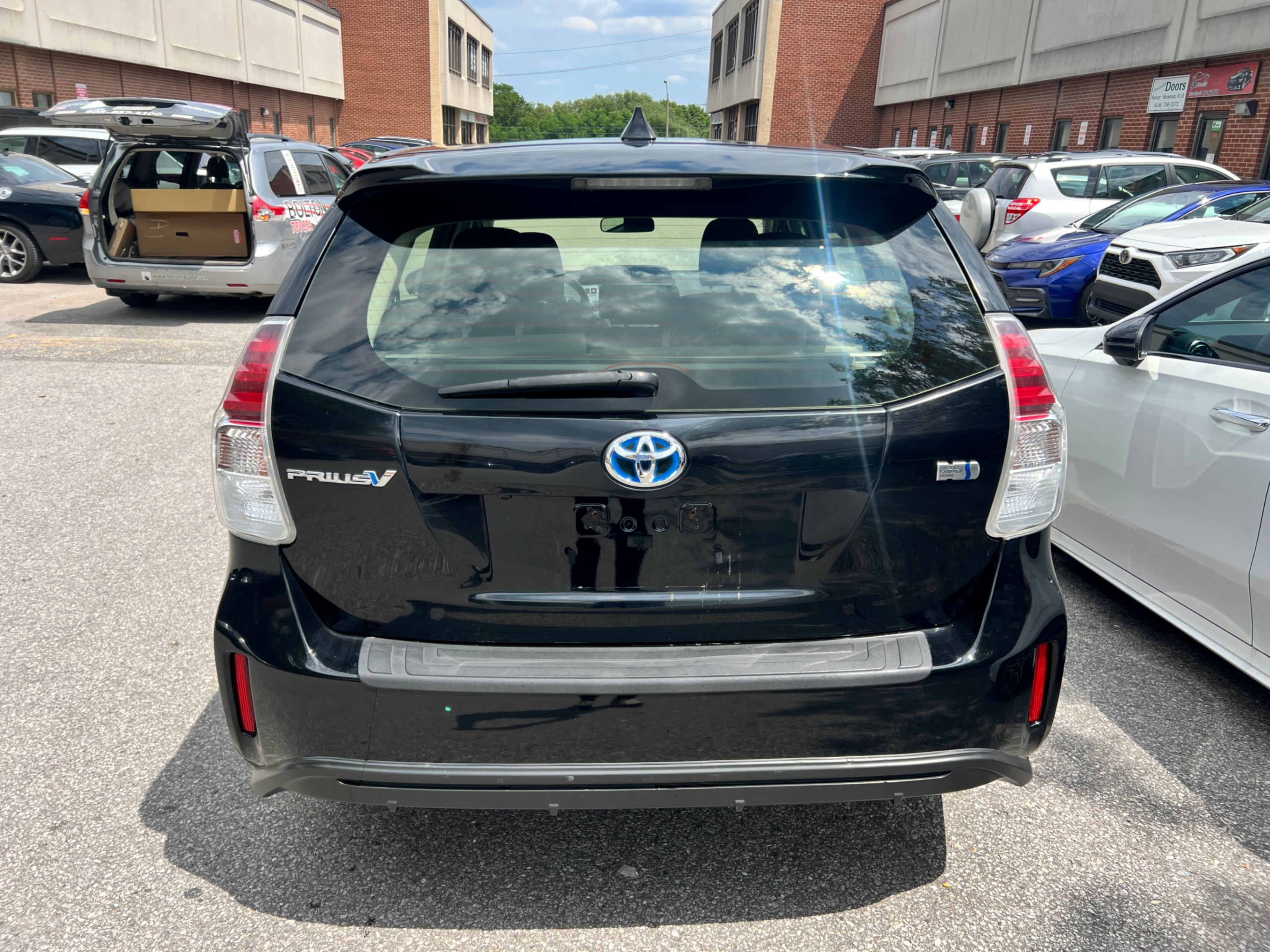 /crownautomobile/2017-Toyota-Priusv-0764567145174686.jpg