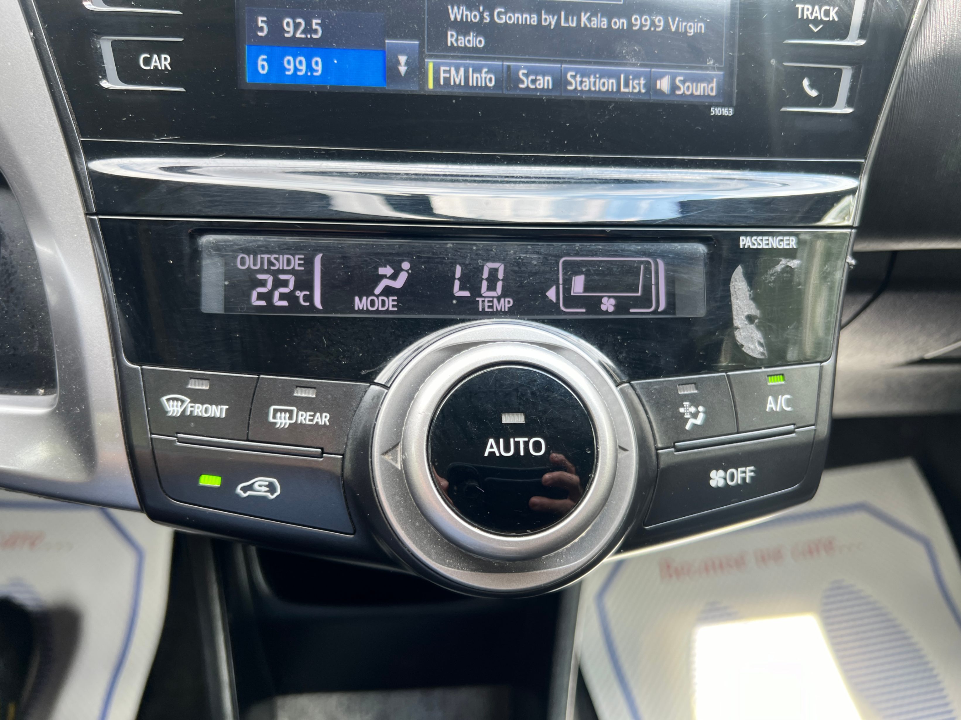 /crownautomobile/2017-Toyota-Priusv-8396782773115337.jpg