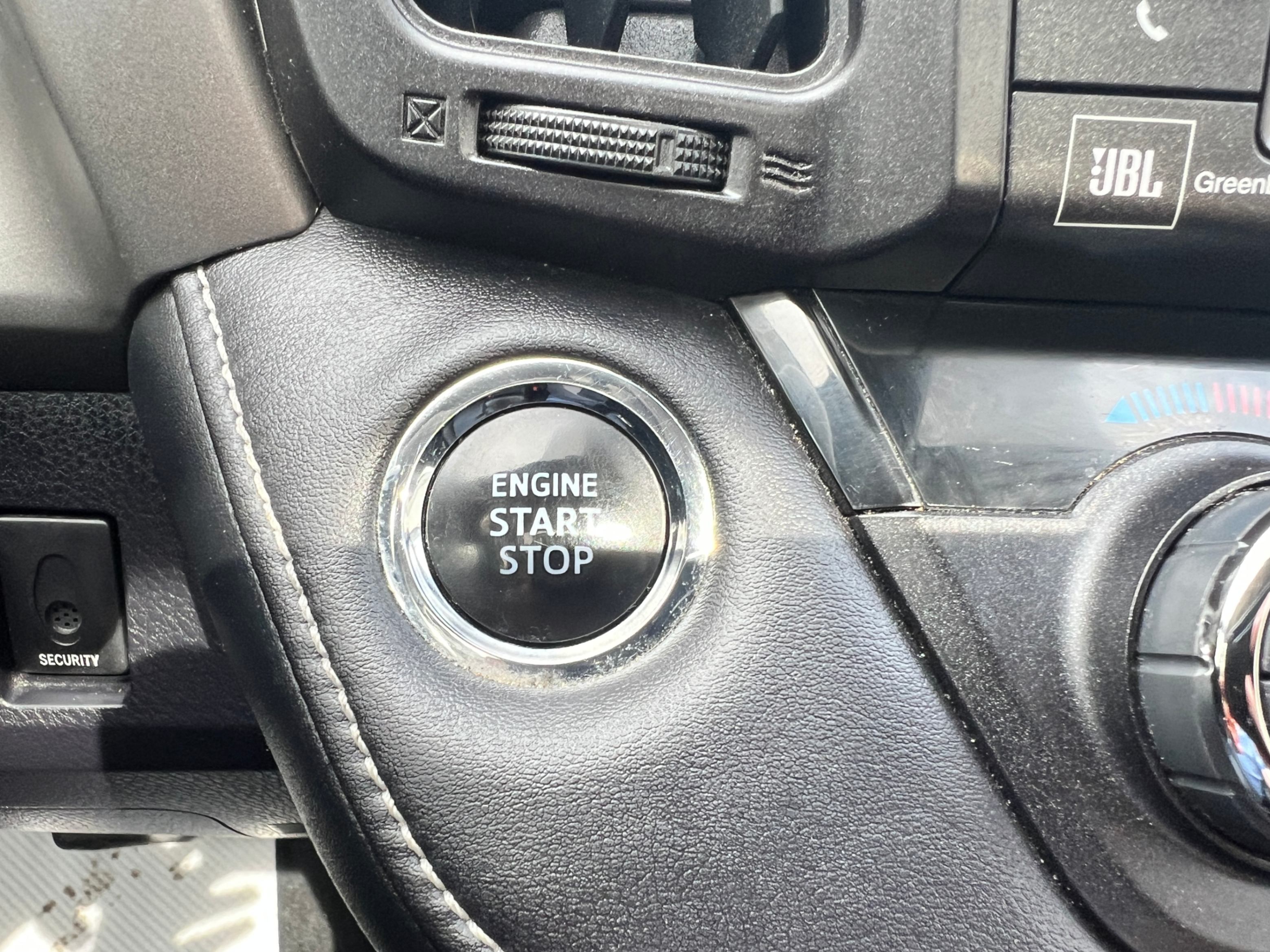 /crownautomobile/2017-Toyota-RAV4-0642980841634695.jpg