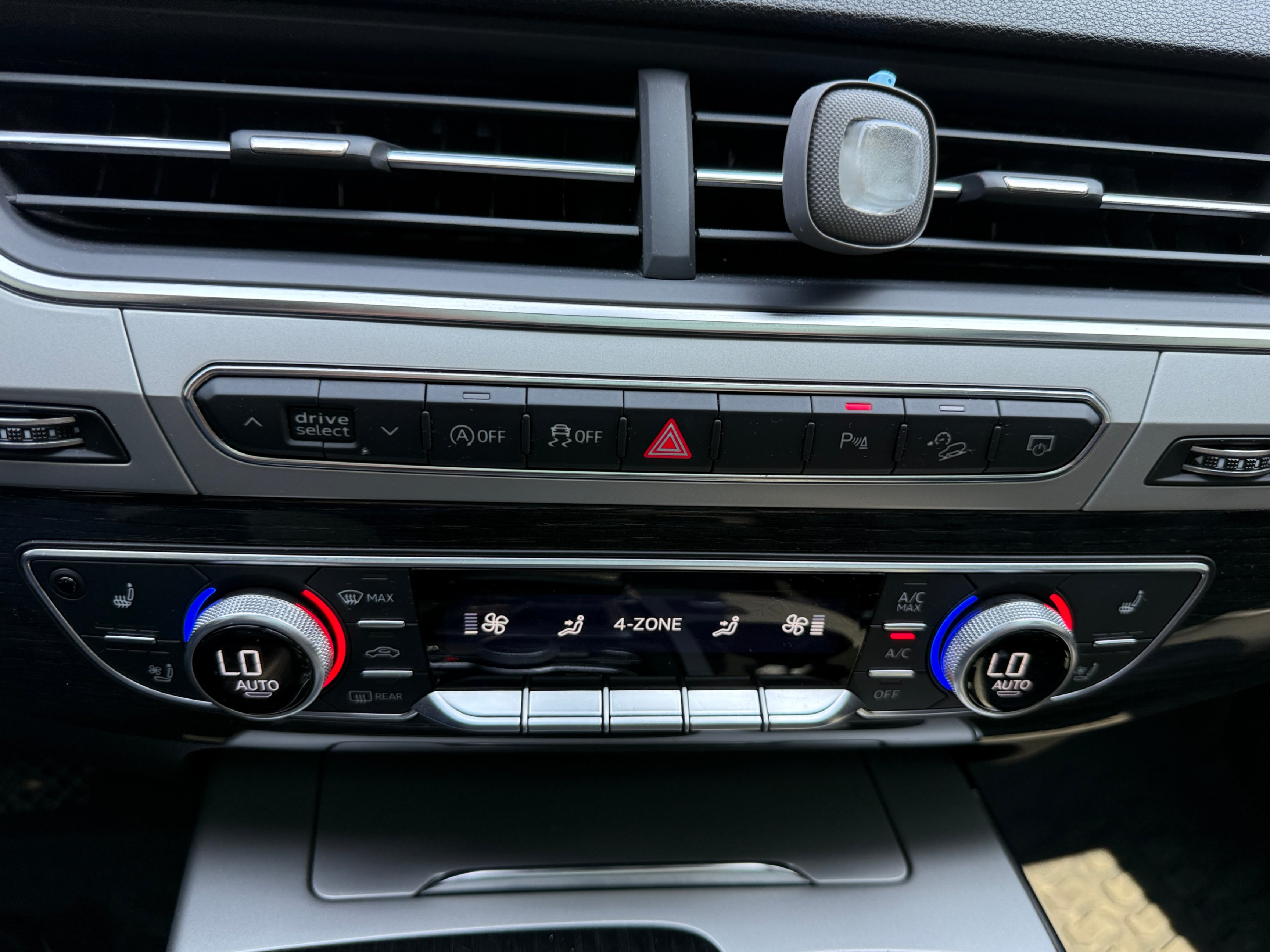 /crownautomobile/2018-Audi-Q7-6942892428263814.jpg