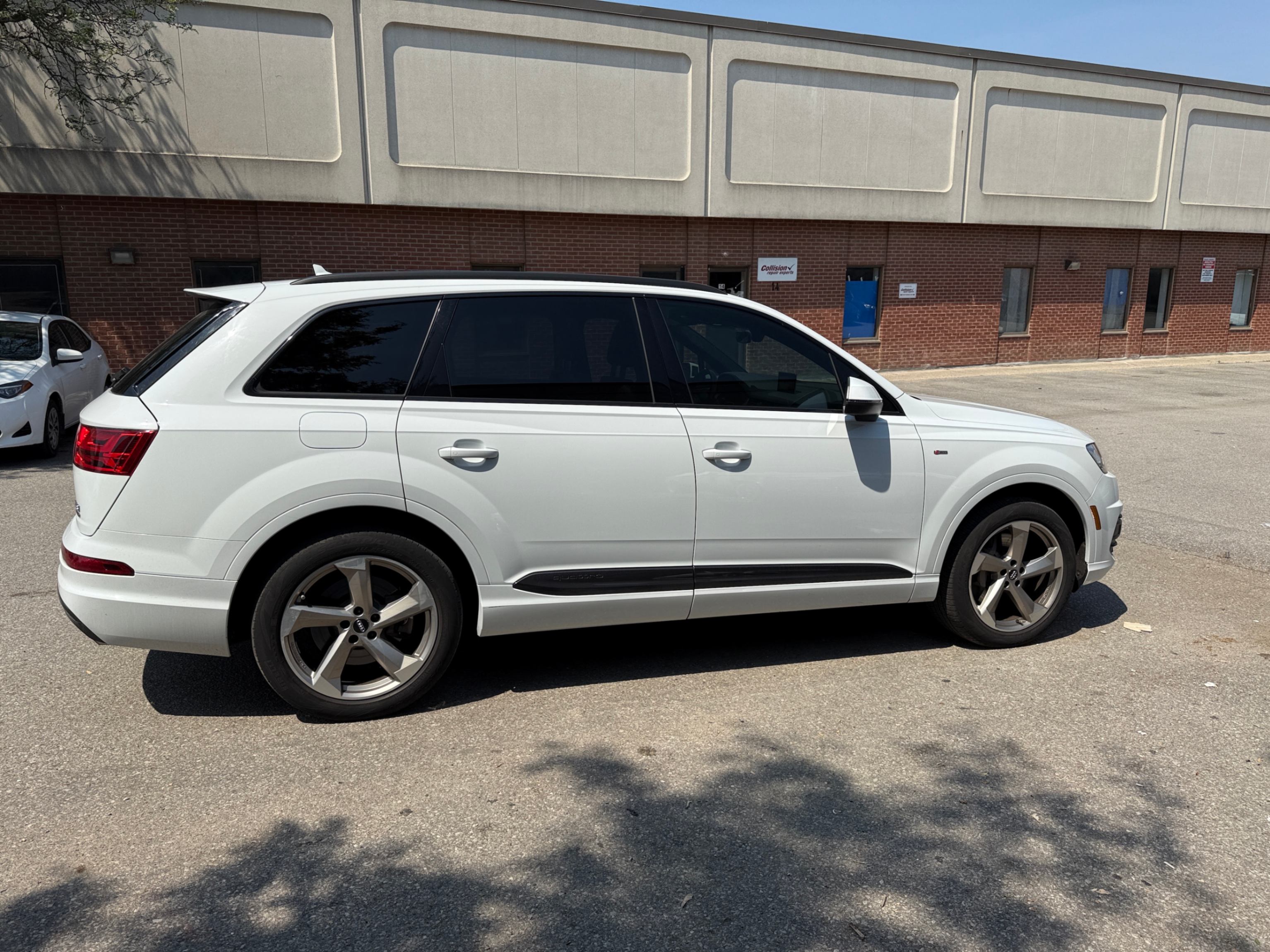 /crownautomobile/2018-Audi-Q7-7908251671605664.jpg