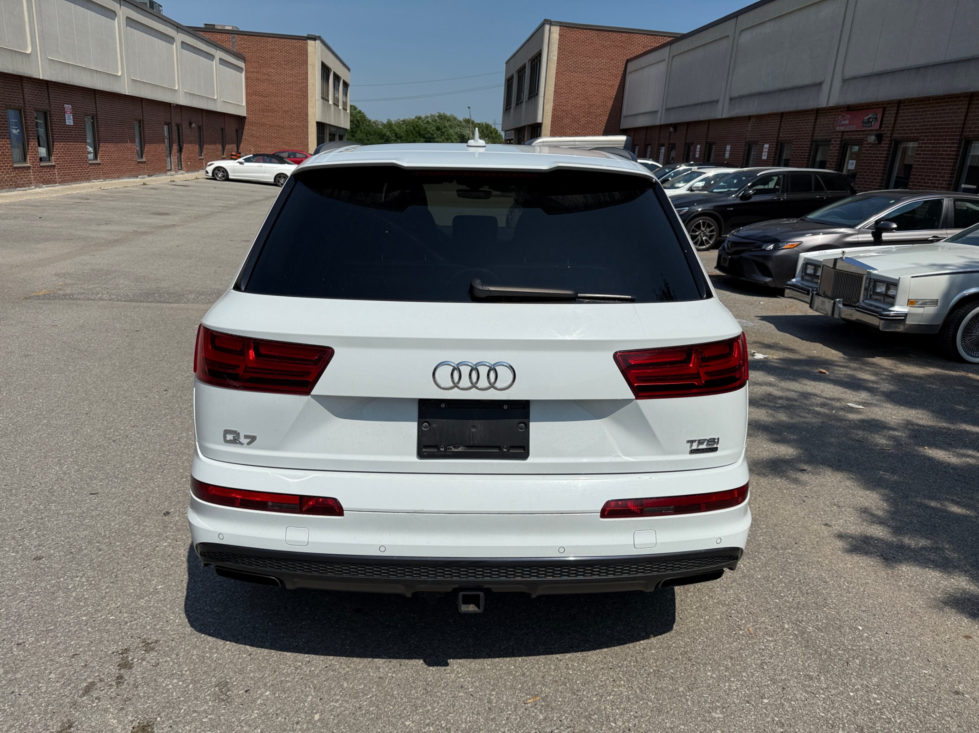 /crownautomobile/2018-Audi-Q7-9222828227923732.jpg