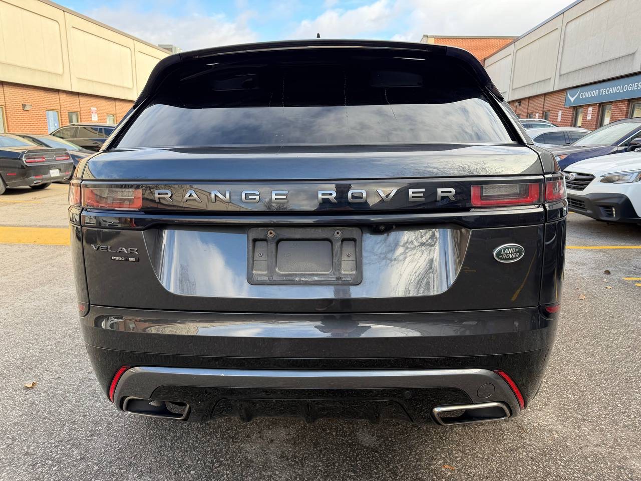 /crownautomobile/2018-LandRover-RangeRover-36707935694074534.jpg